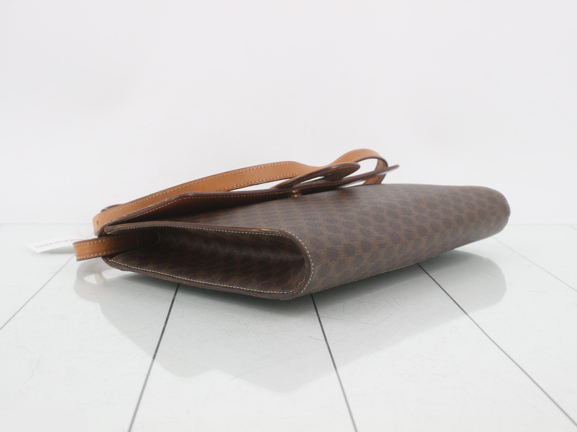 Macadam Circle Logo Shoulder Bag — view 5