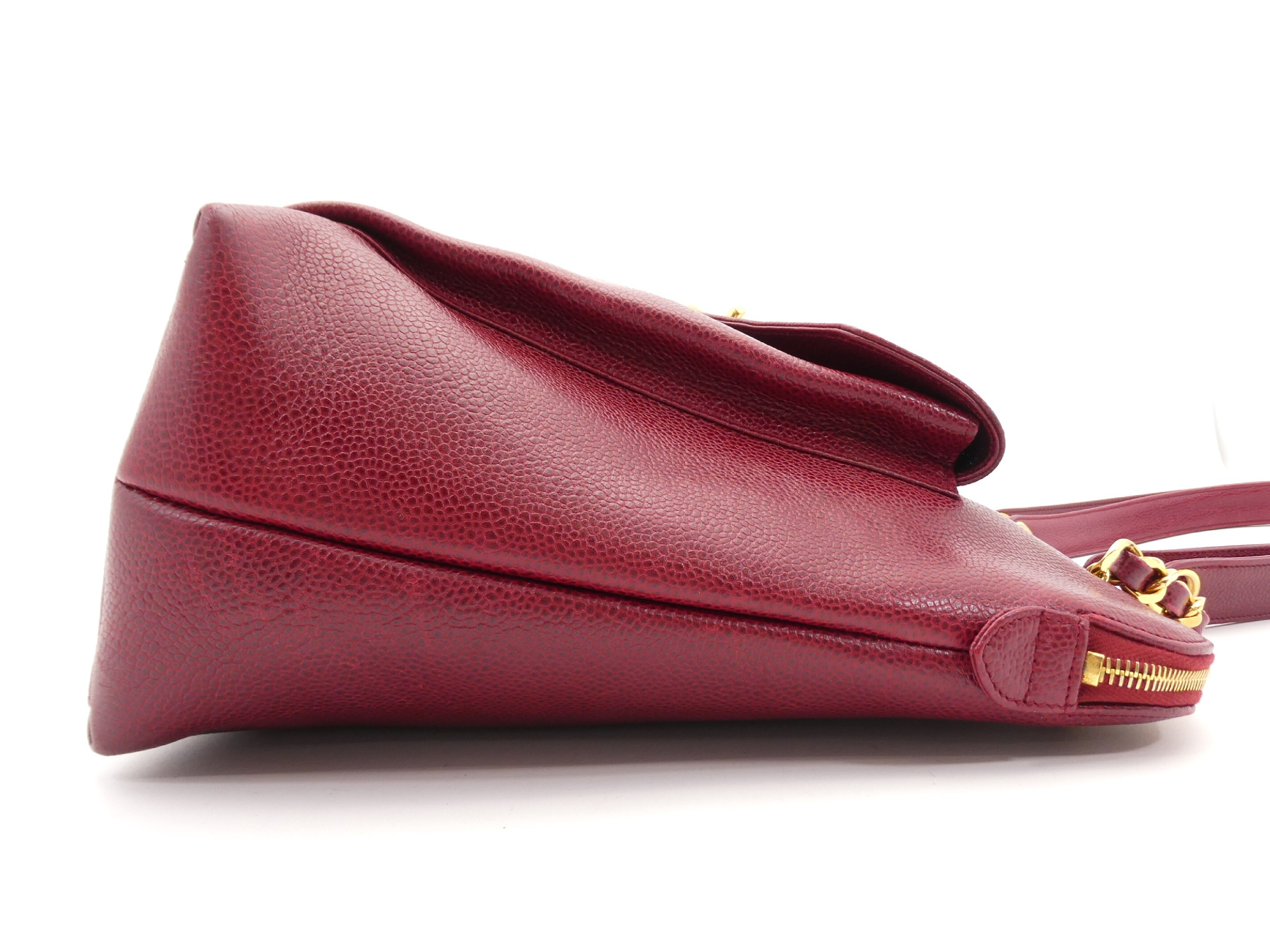 Caviar Skin Coco Mark Turnlock Chain Shoulder Bag — view 4