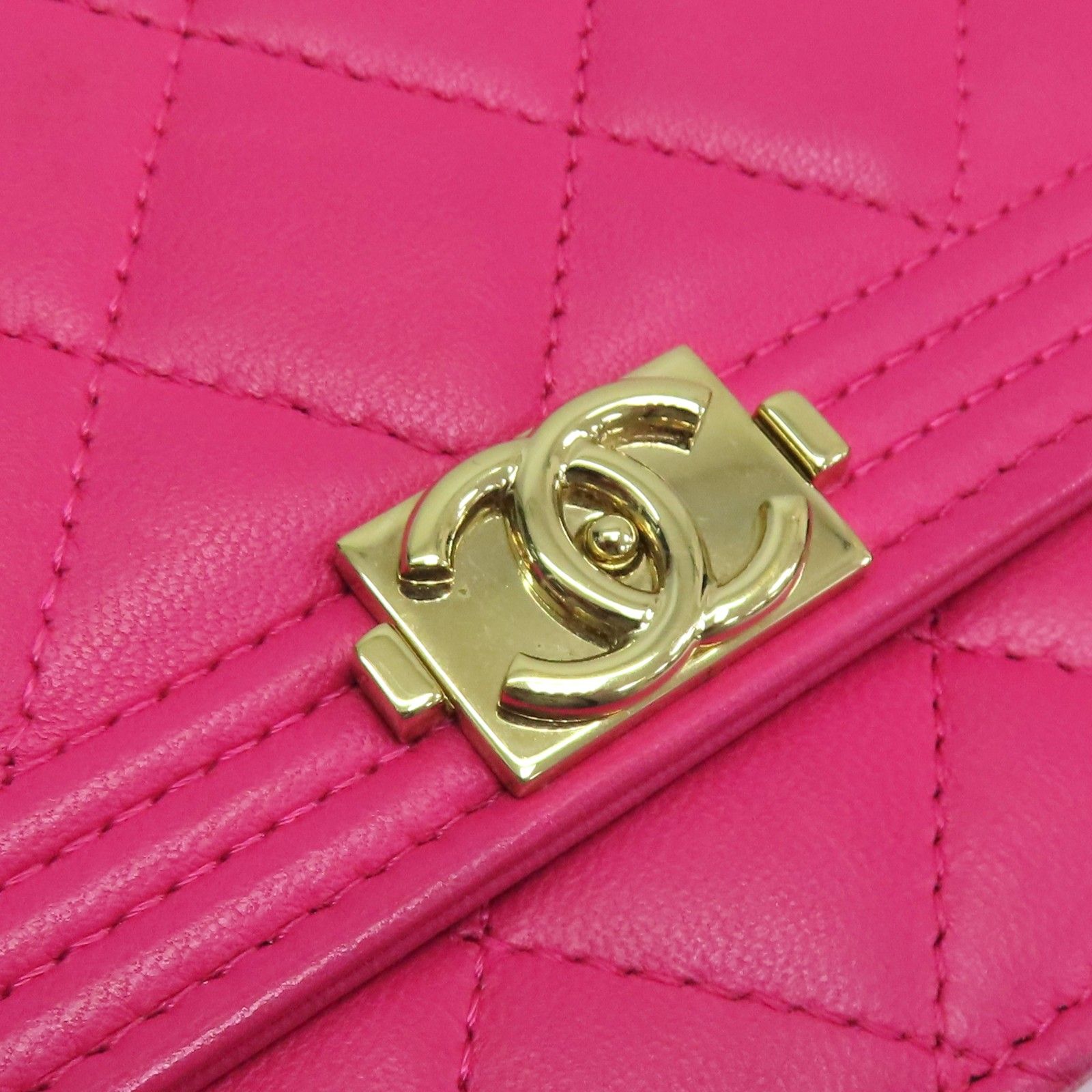 Lambskin Boy Wallet On Chain (WOC) — view 11