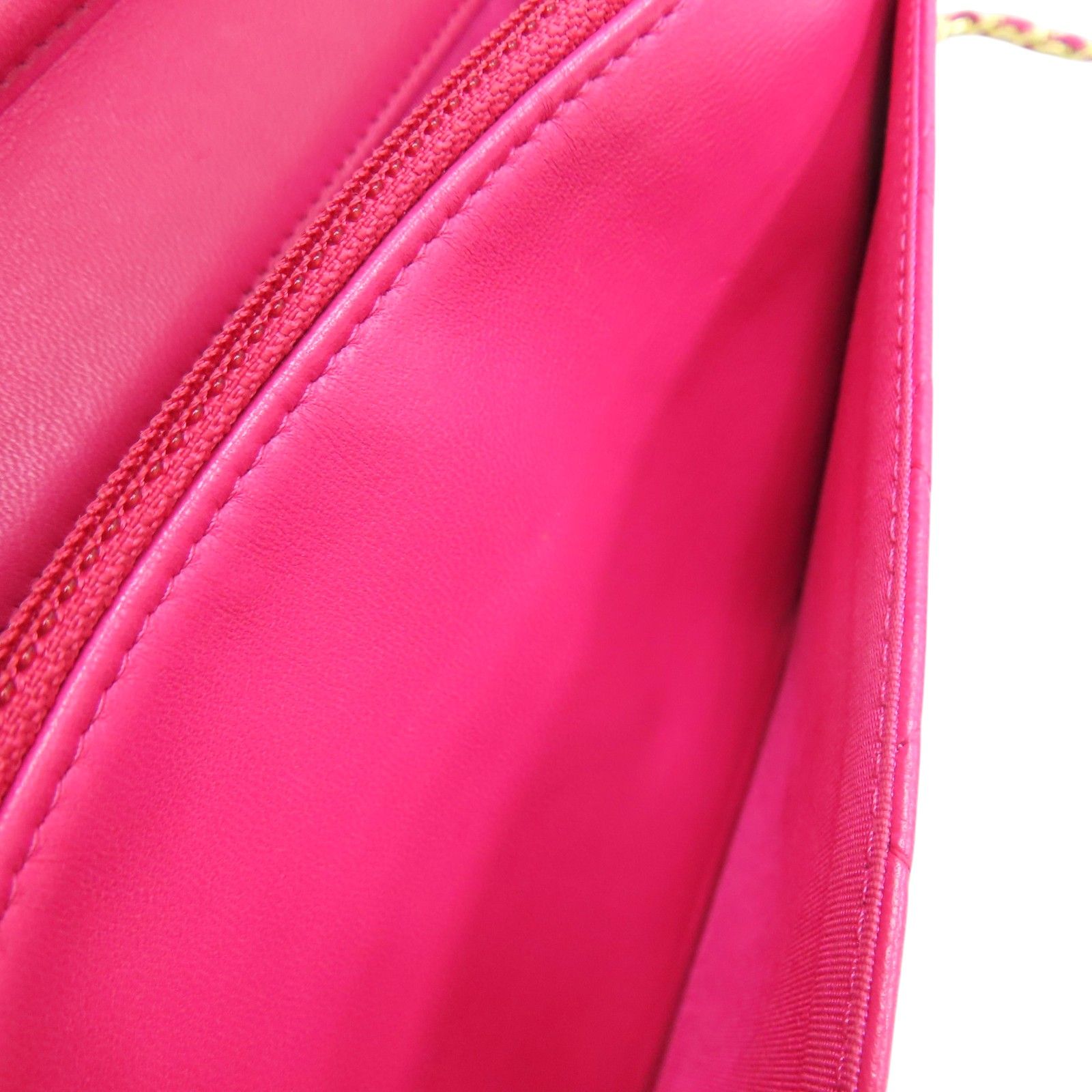 Lambskin Boy Wallet On Chain (WOC) — view 6