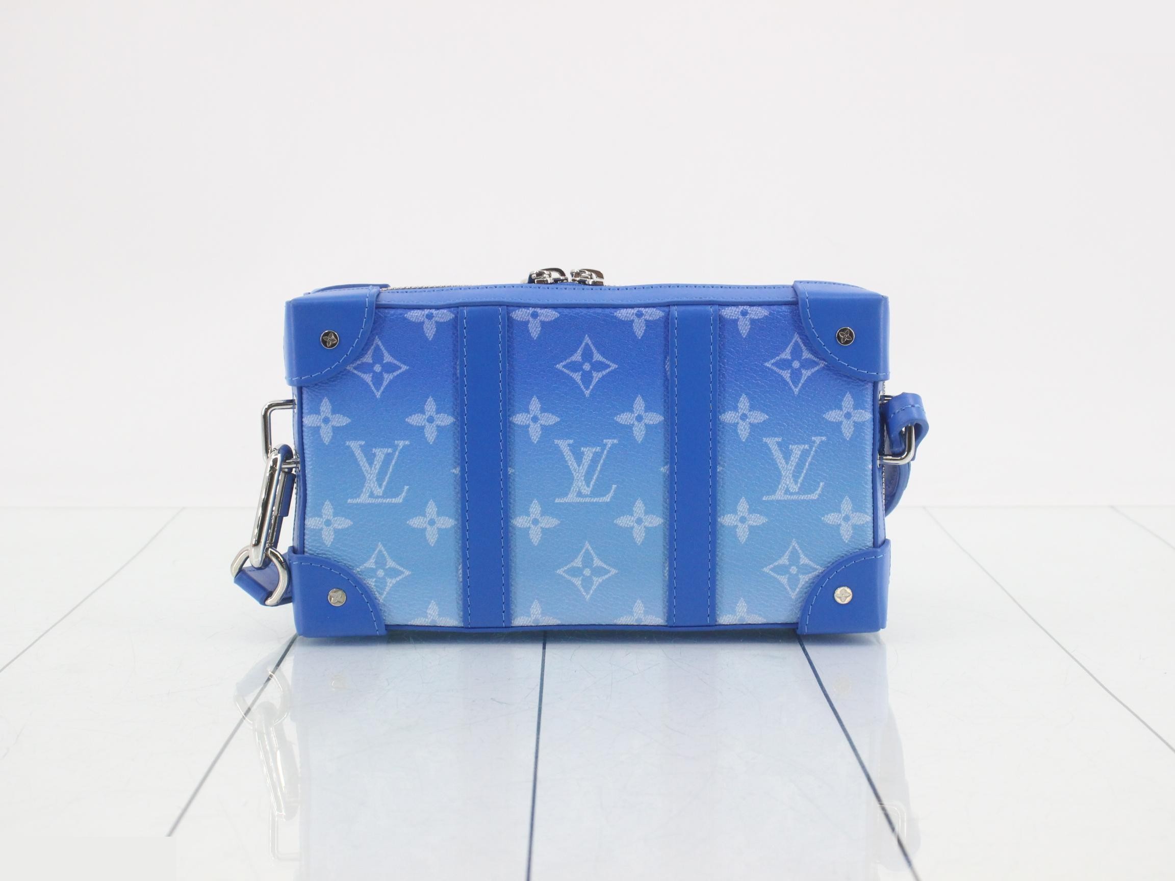 Soft Trunk Wallet M45432 - RFID detected. — view 2