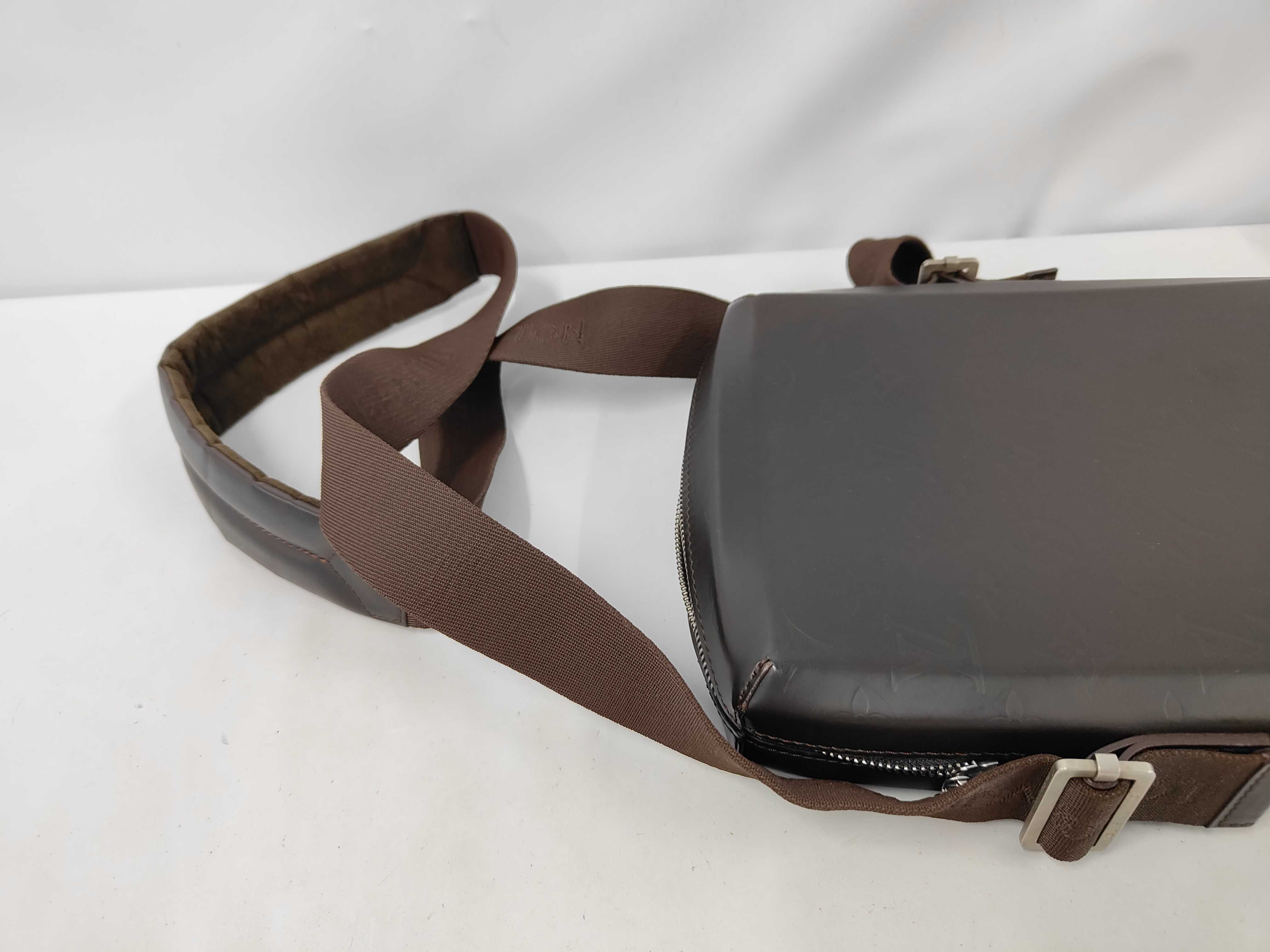 Monogram Matte Glace Bobby BA0033 Shoulder Bag — view 5