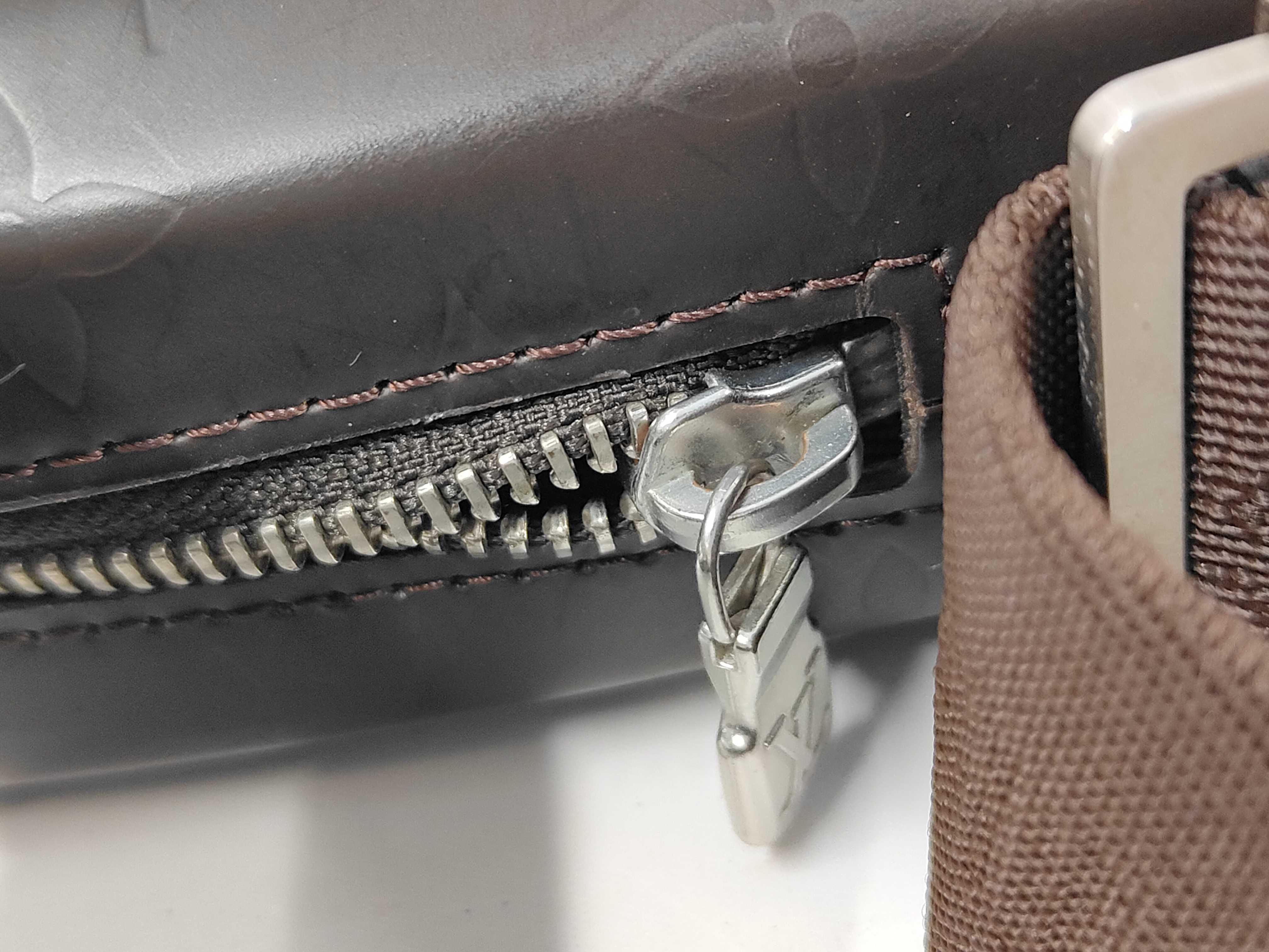 Monogram Matte Glace Bobby BA0033 Shoulder Bag — view 8