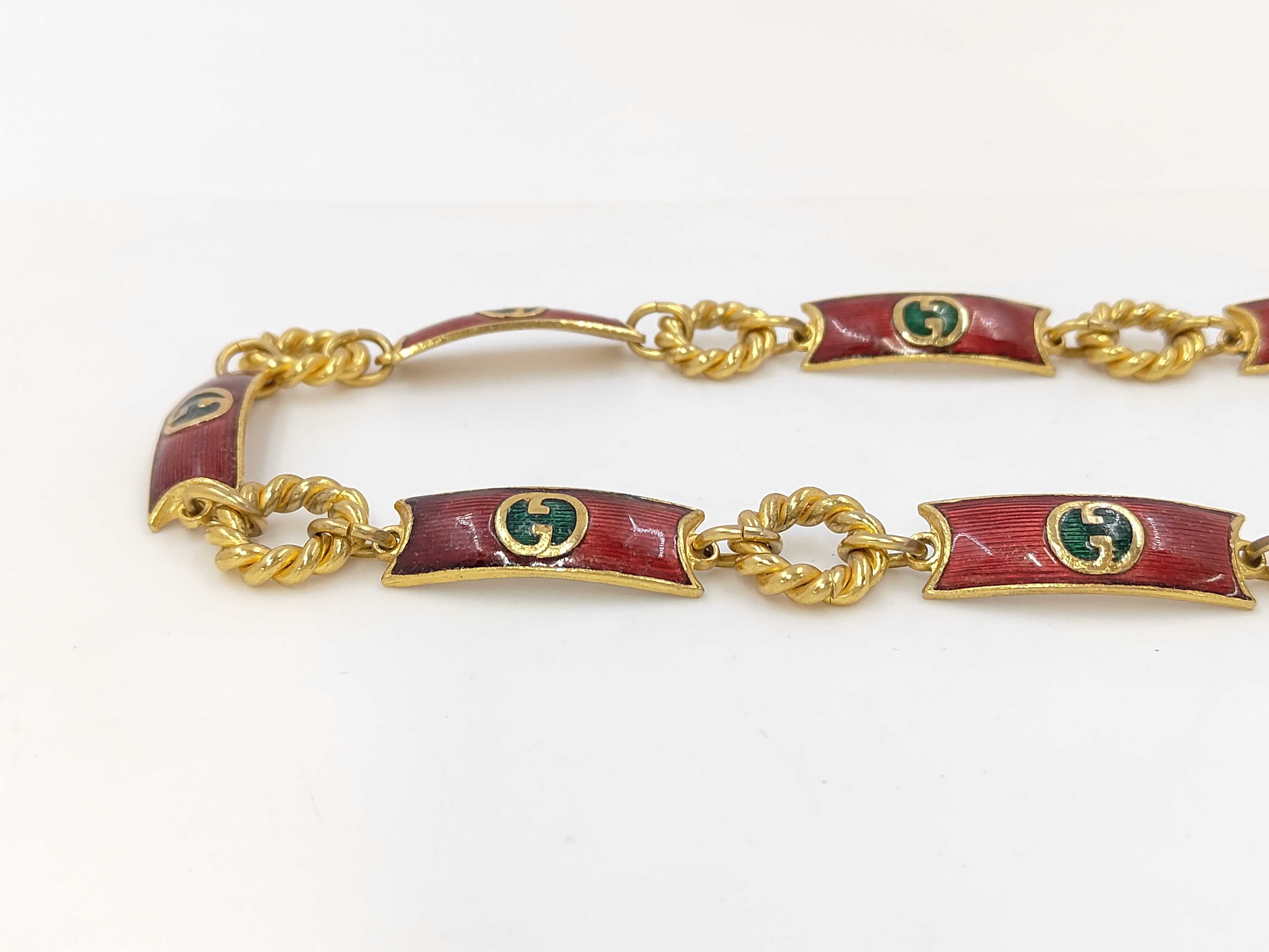 Chain Belt — view 2
