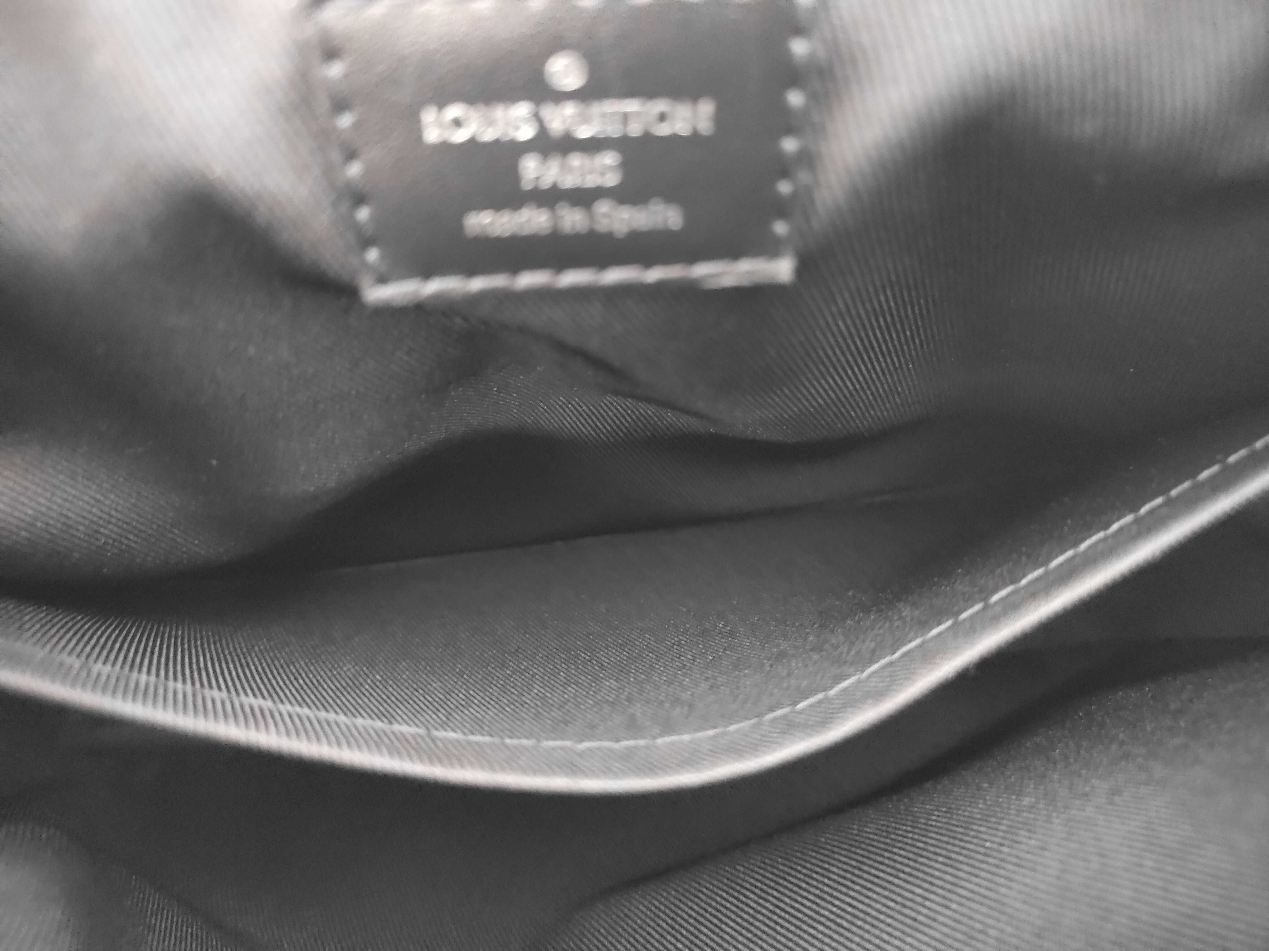 M46255 Eclipse District PM NV3 Shoulder Bag — view 9