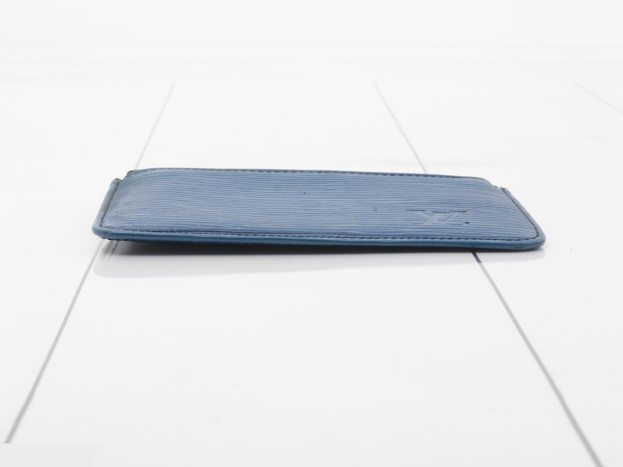 Epi Coin Case, Blue Pochette Cle — view 3