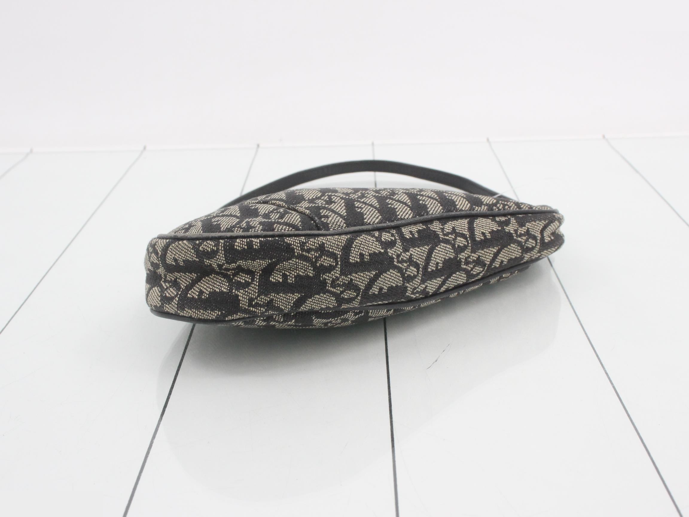 Saddlebag Trotter Accessory Pouch — view 3
