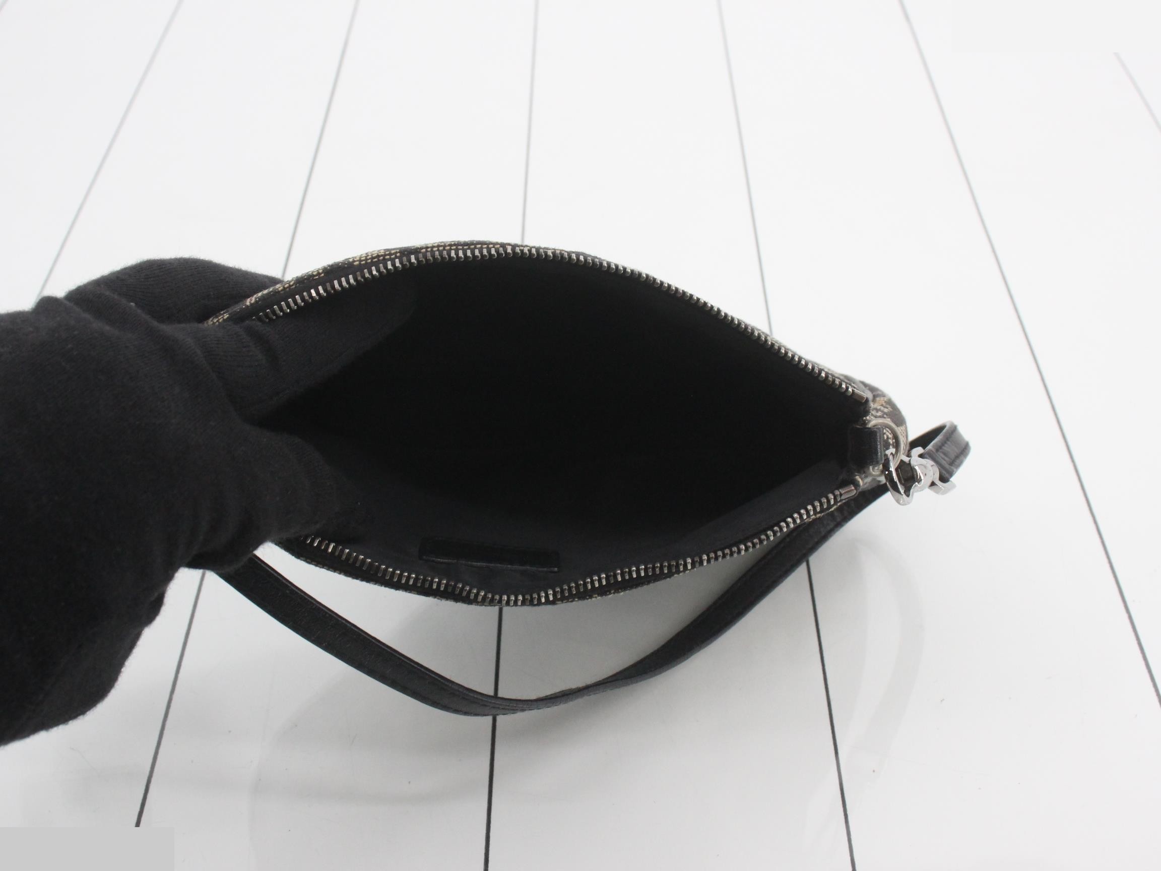 Saddlebag Trotter Accessory Pouch — view 4