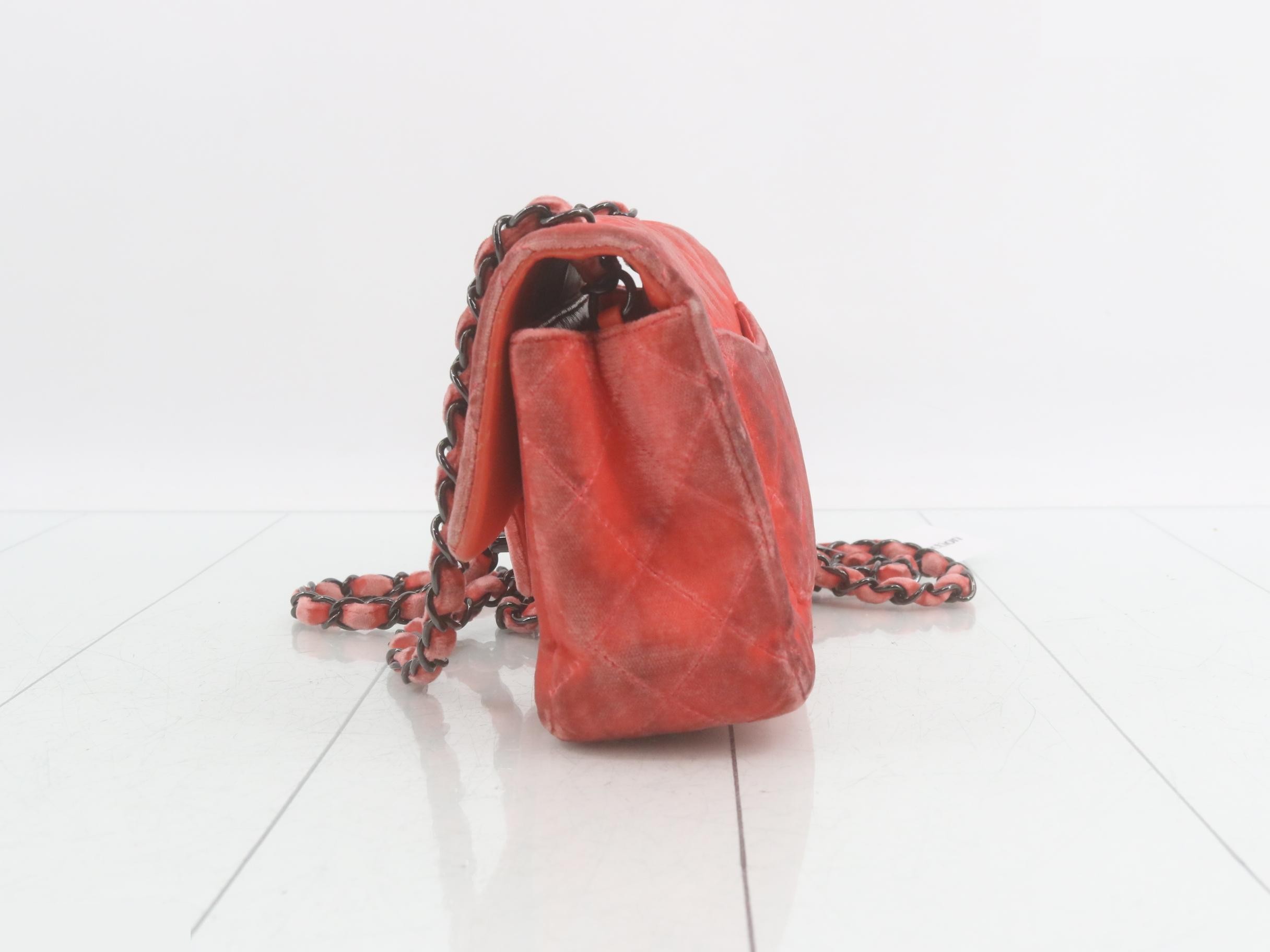 Suede (bag) — view 3