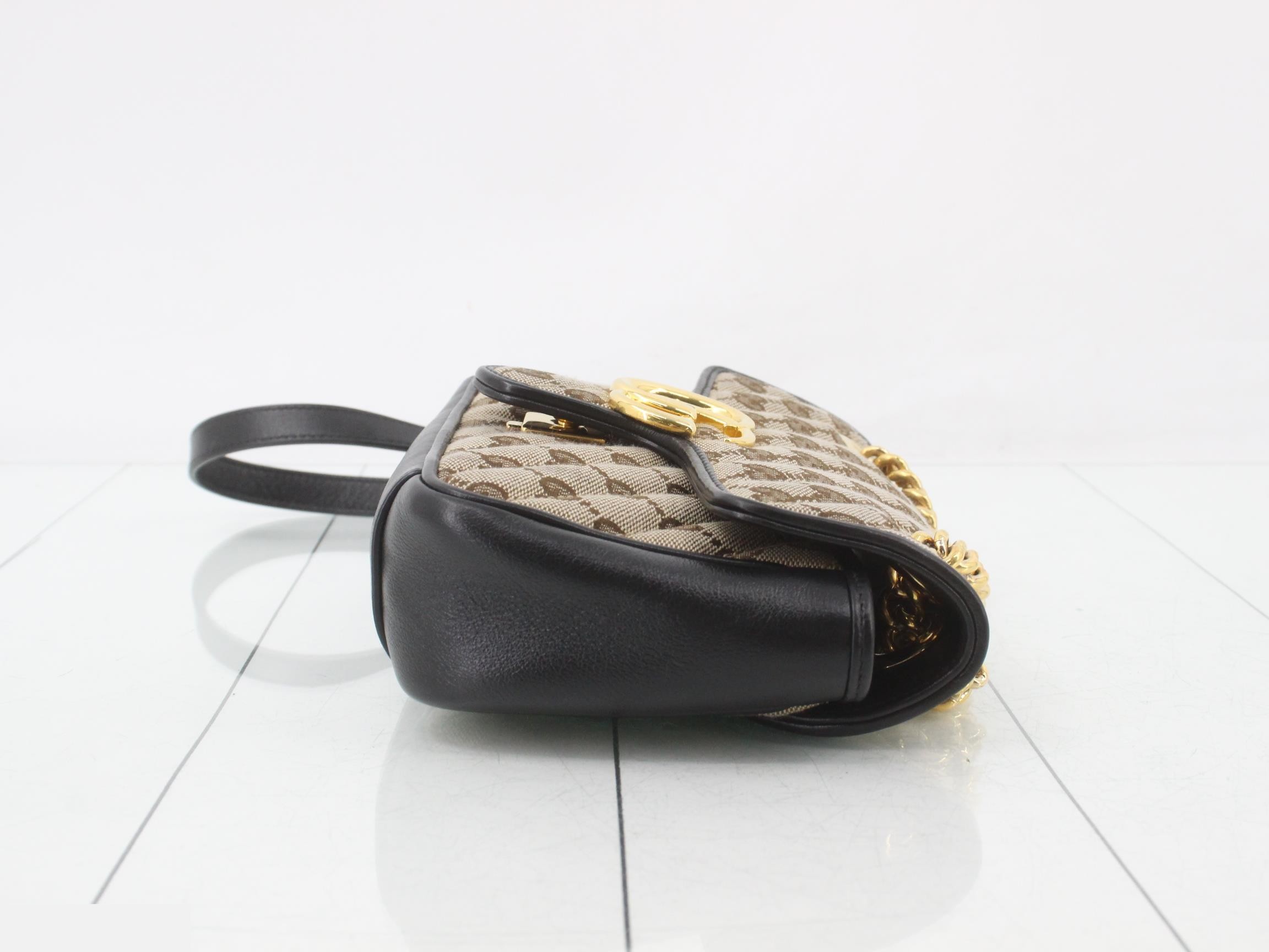 GG Canvas GG Marmont Leather Chain Shoulder Bag — view 3