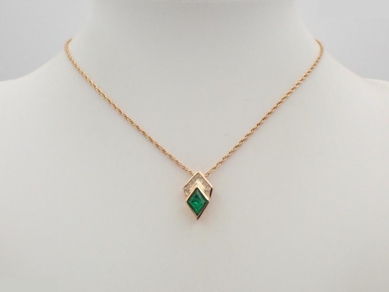Necklace, neck circumference approximately 42 cm — view 3