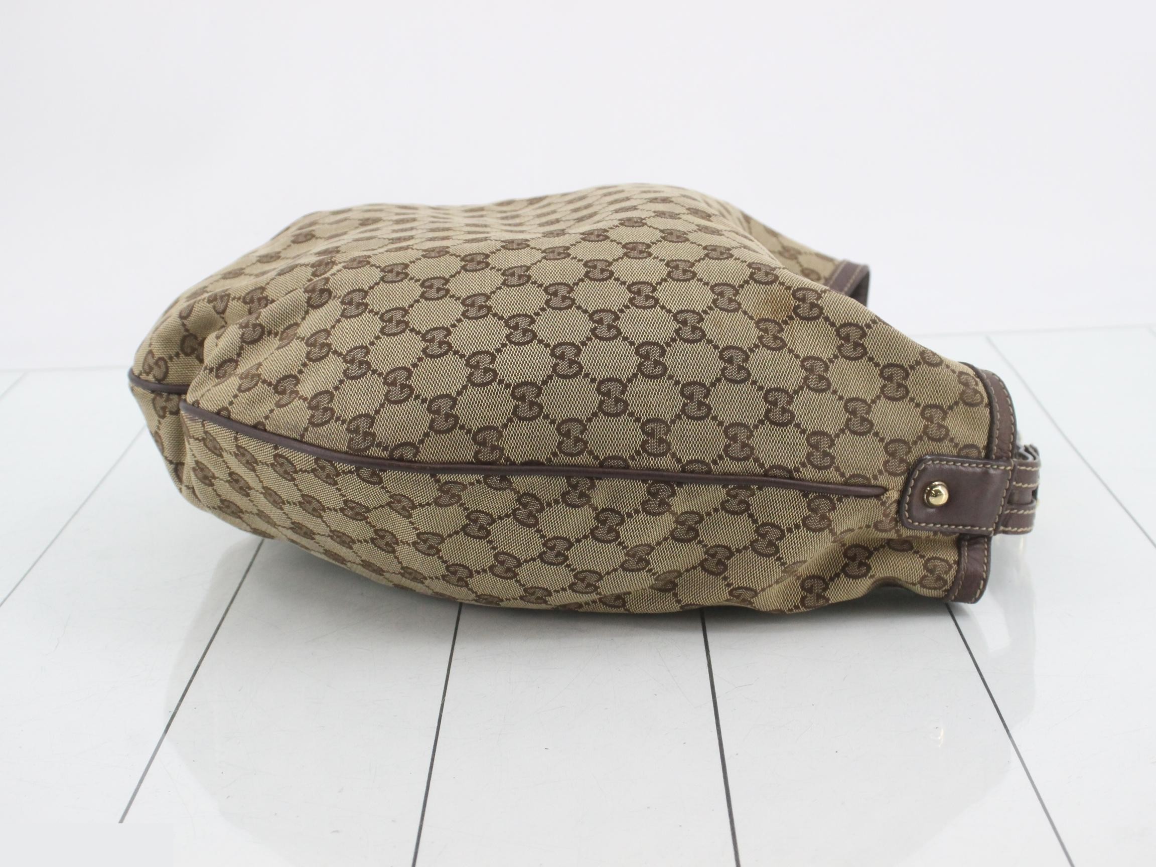 GG Canvas Horsebit One-Shoulder Bag — view 3