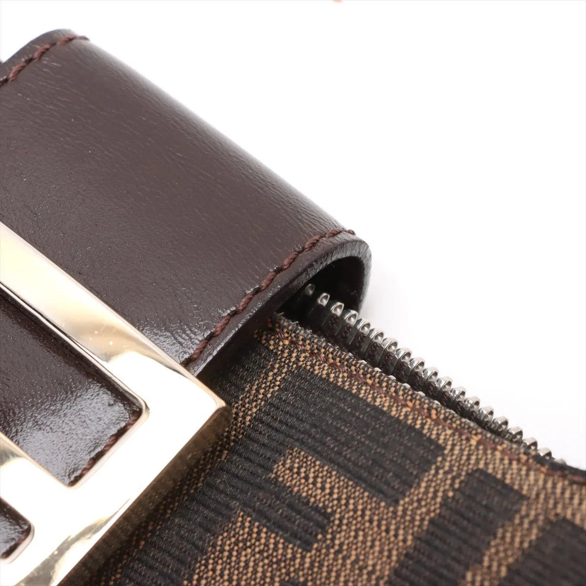 Zucca Canvas x Leather Shoulder Bag Brown 26767 — view 12