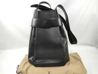 Epi LV Epi Sac Depaule GM Shoulder Bag M80155 Black Shoulder Bag