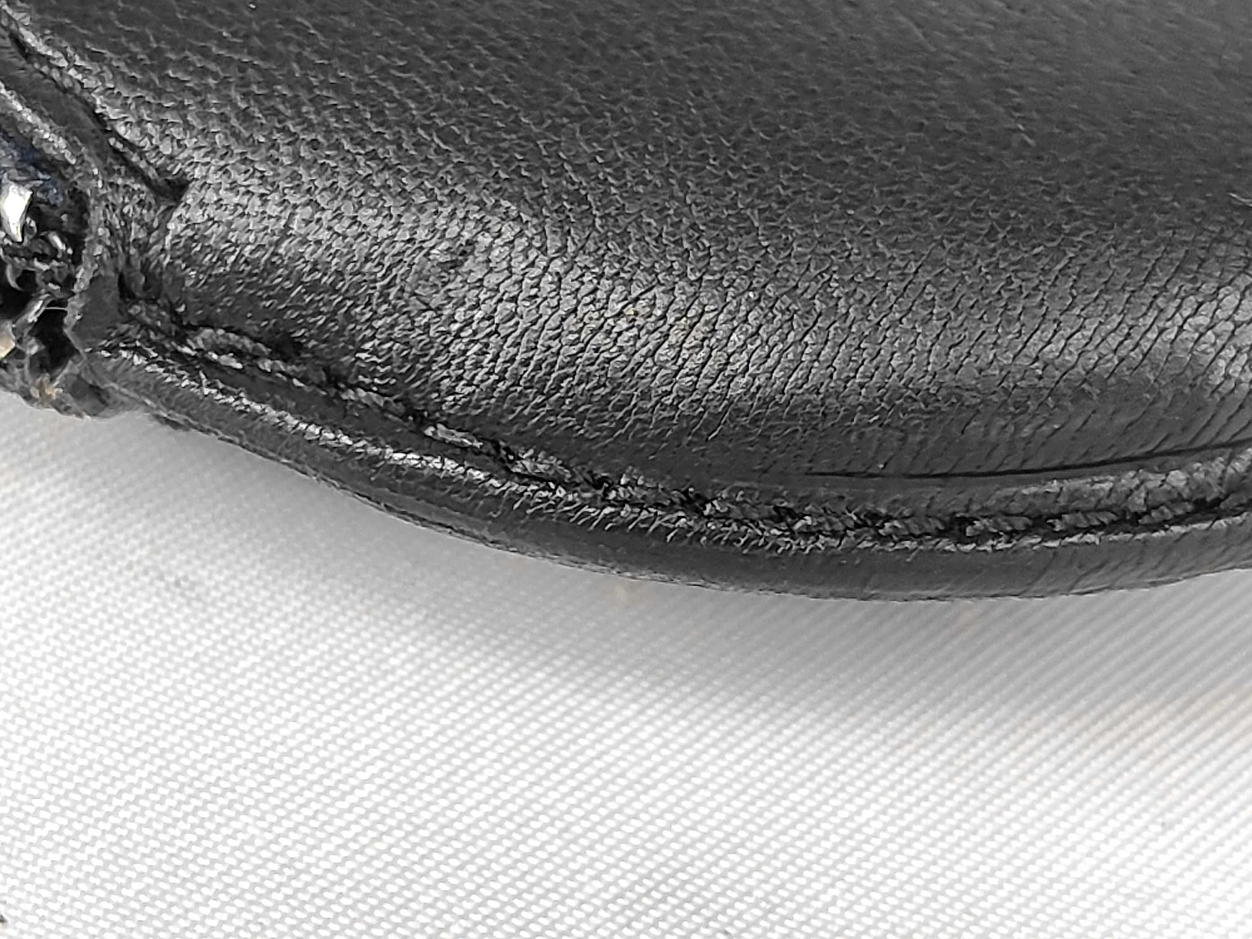 Anagram Coin Case — view 5