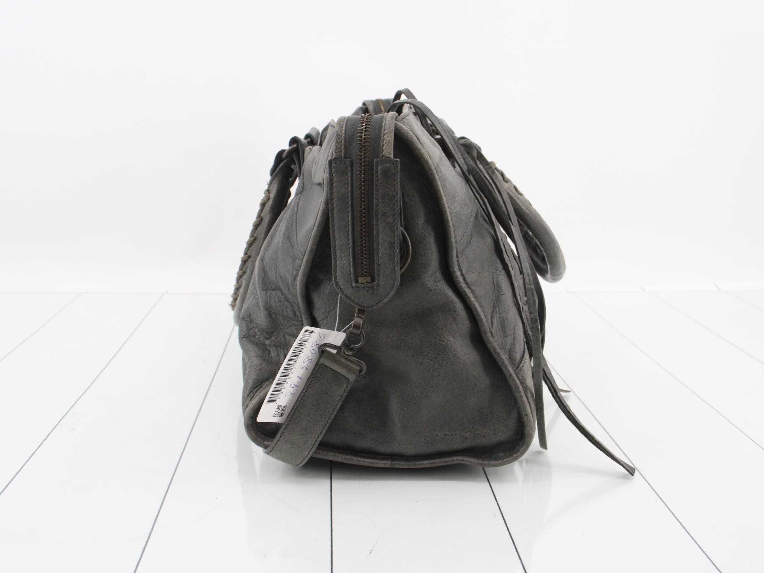 The Part-Time Handbag - 2-Way Shoulder Bag — view 4