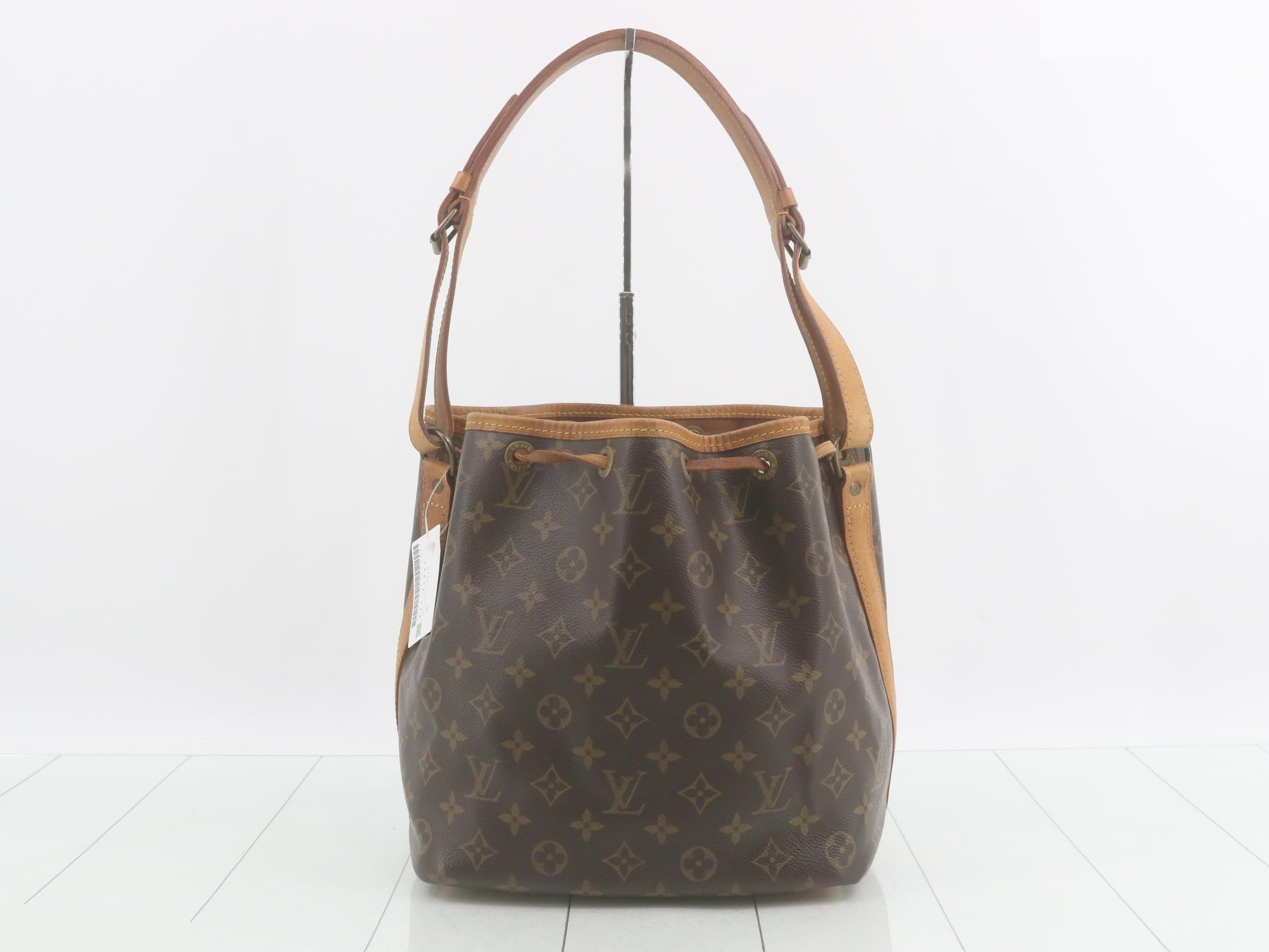 M42226 Monogram Petit Noé — view 2