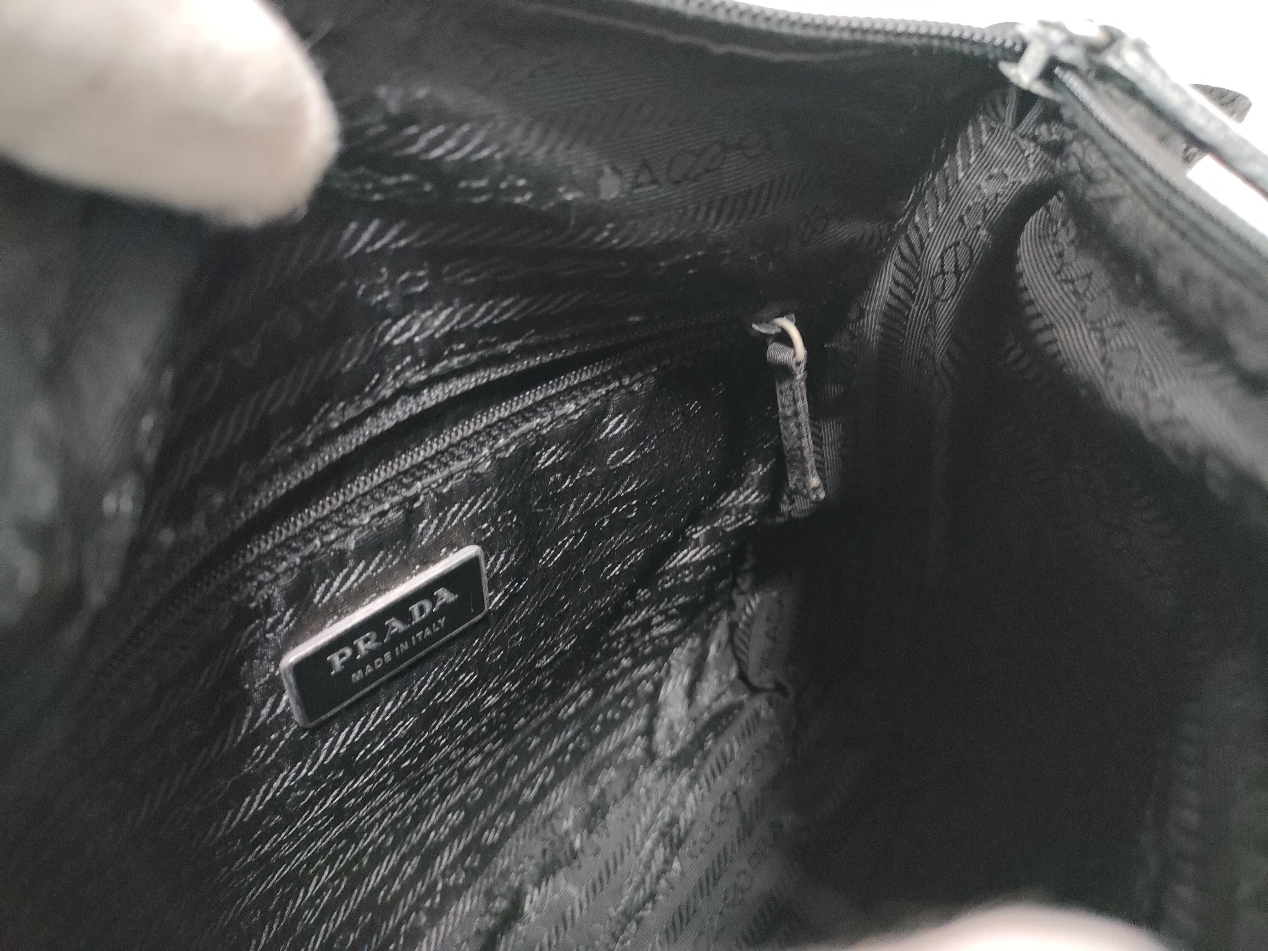 Tessuto Nylon Shoulder Bag — view 14
