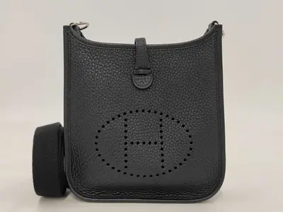 Evelyne TPM W stamp Black Silver hardware Shoulder bag