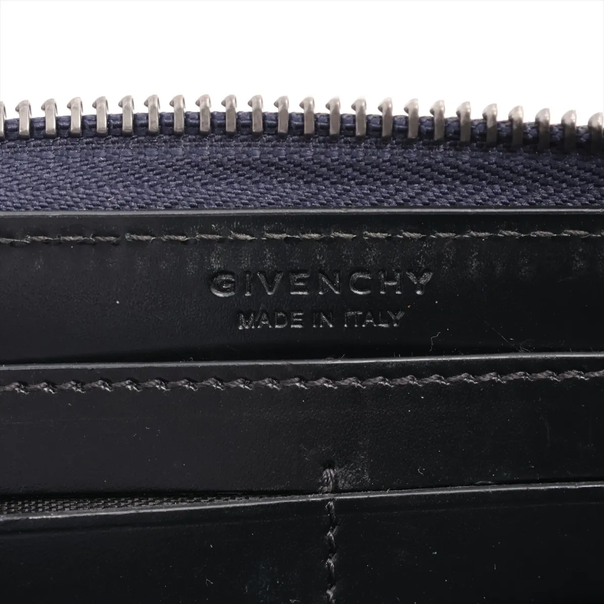 Logo Leather Round Zip Wallet Navy — view 9