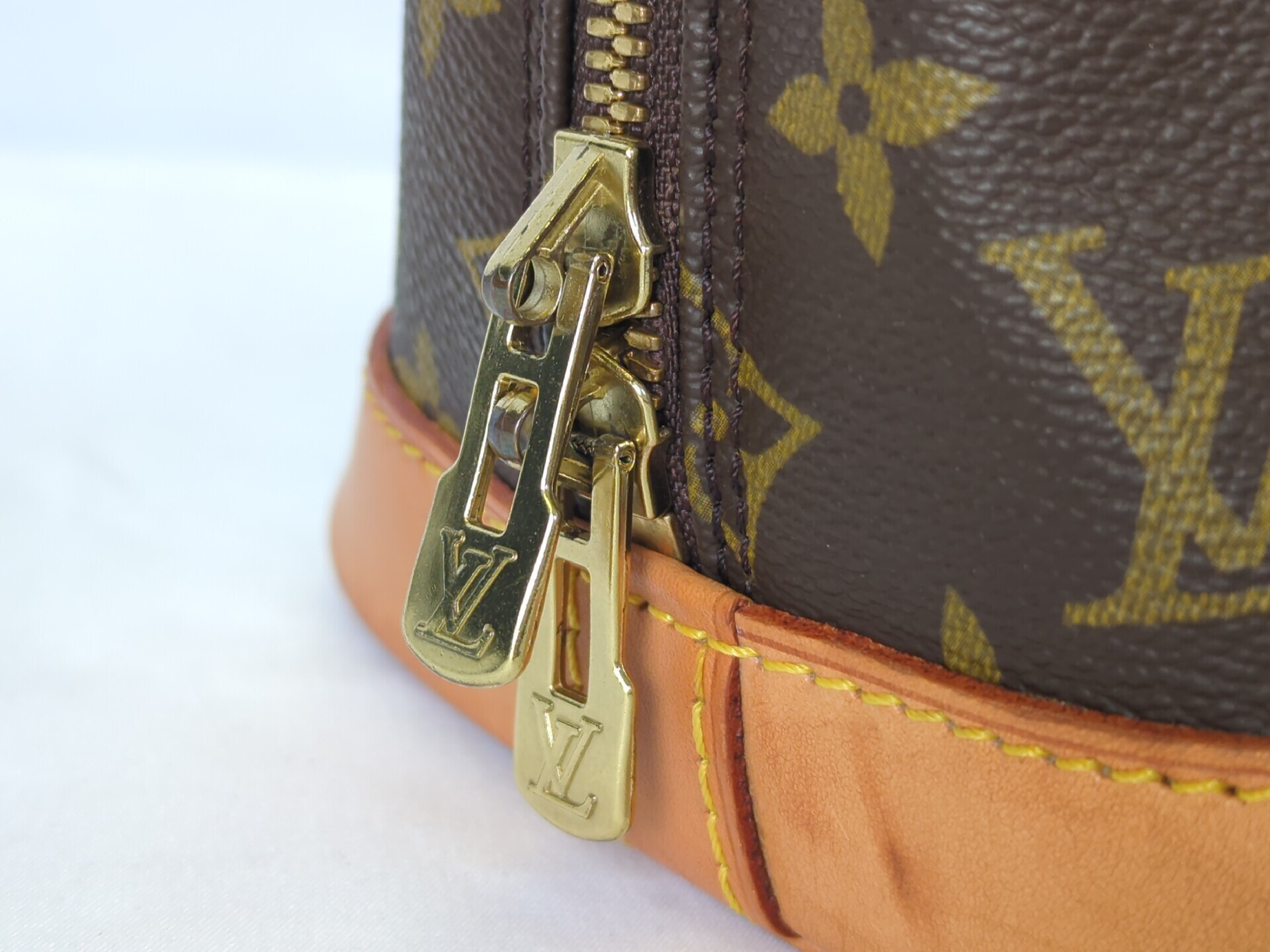 M51130 Monogram Alma PM Handbag — view 11