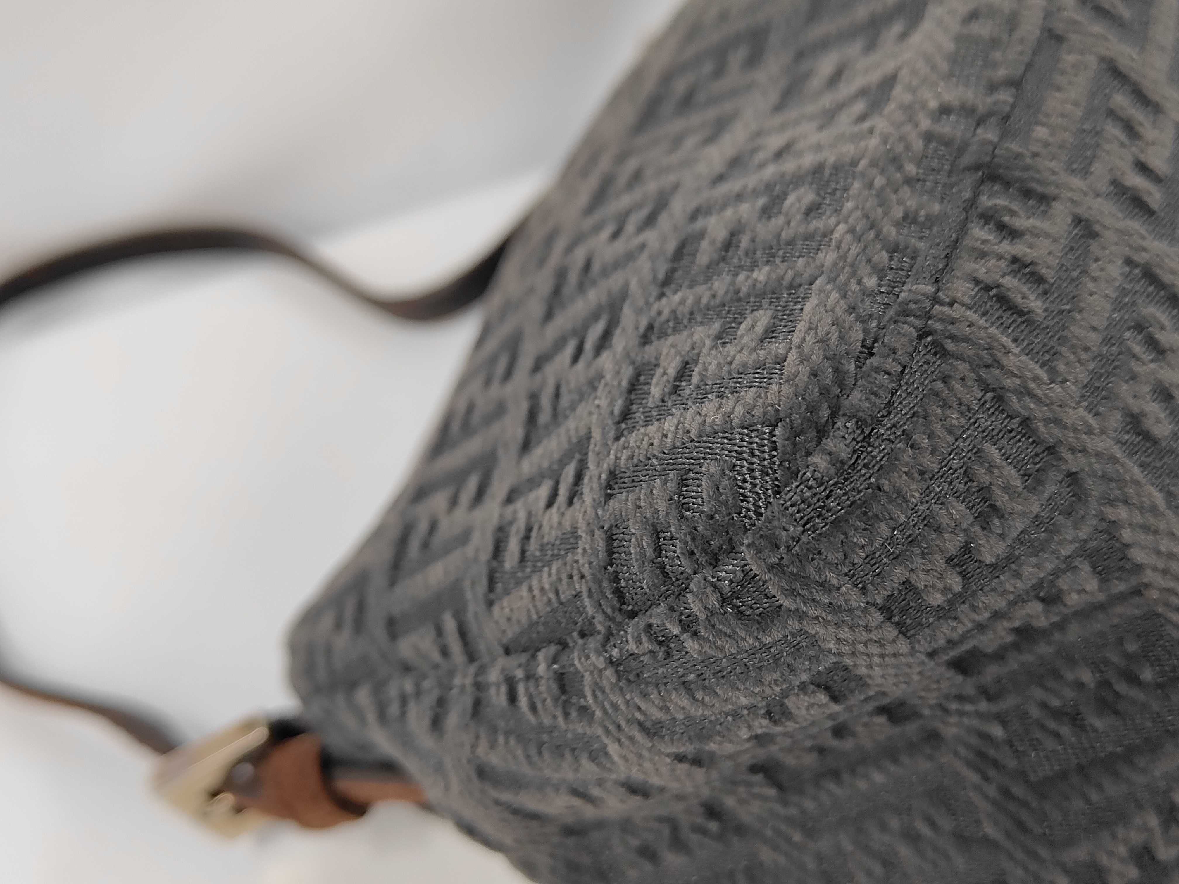 Mamma Bucket Shoulder Bag — view 4