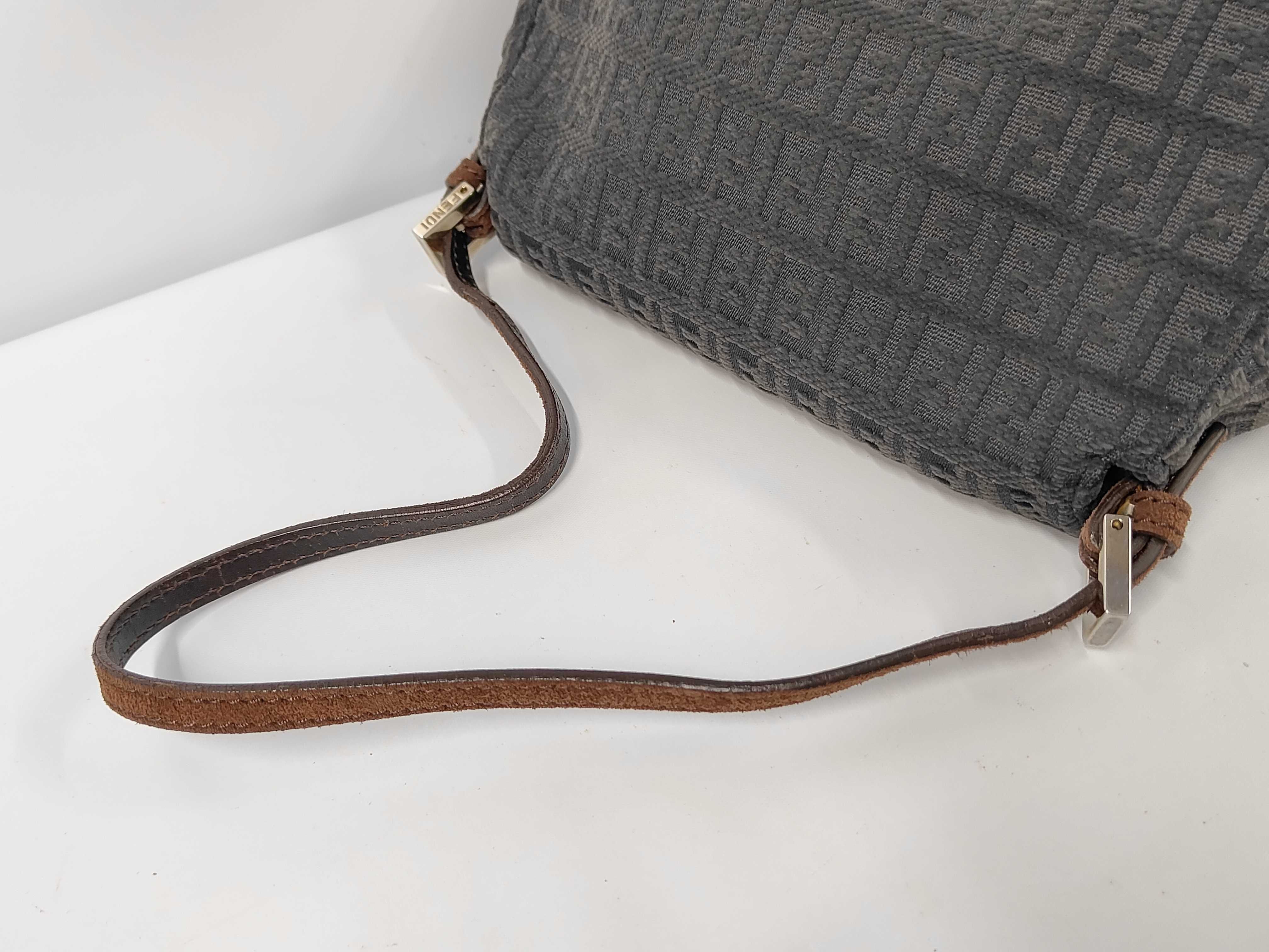 Mamma Bucket Shoulder Bag — view 5