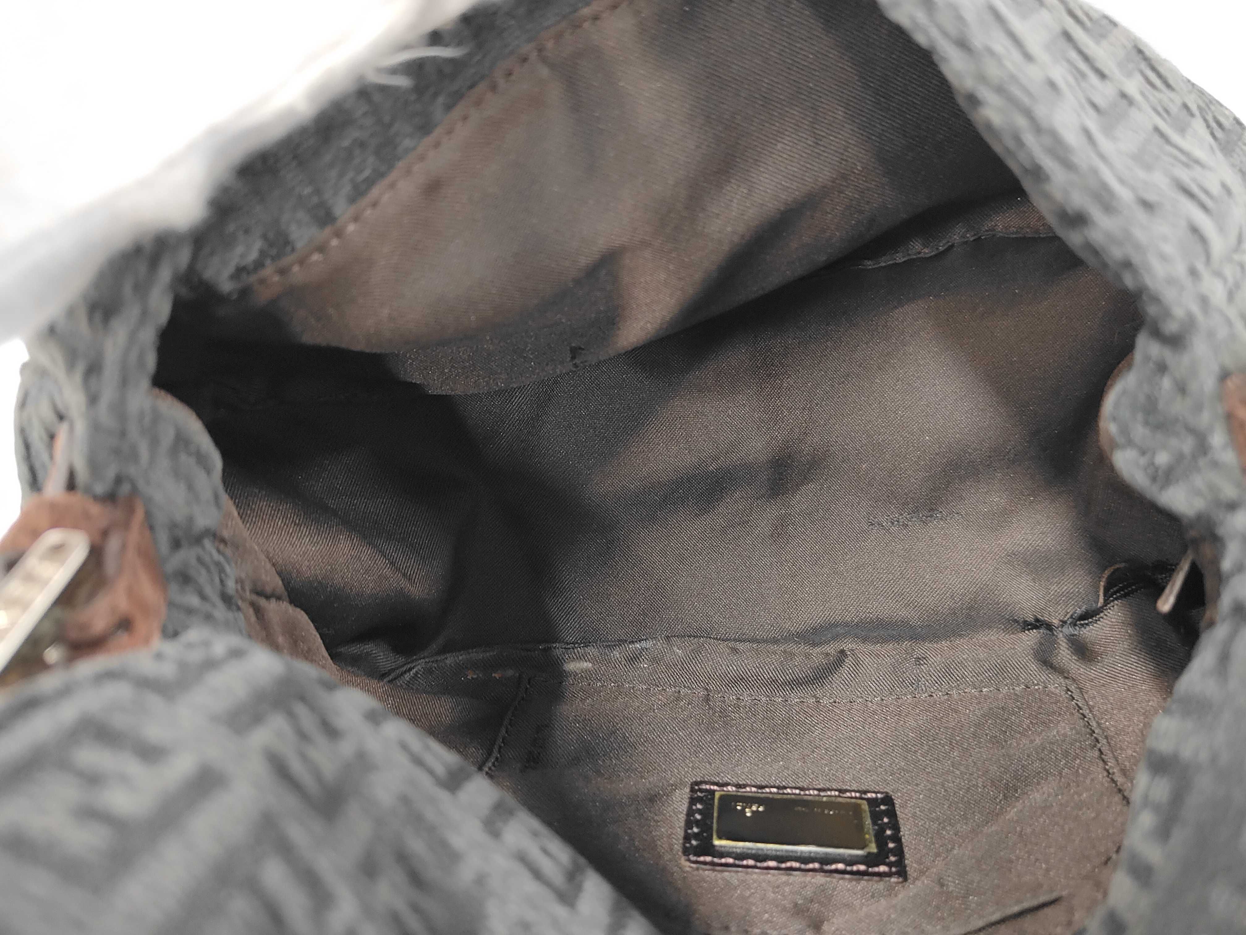 Mamma Bucket Shoulder Bag — view 9