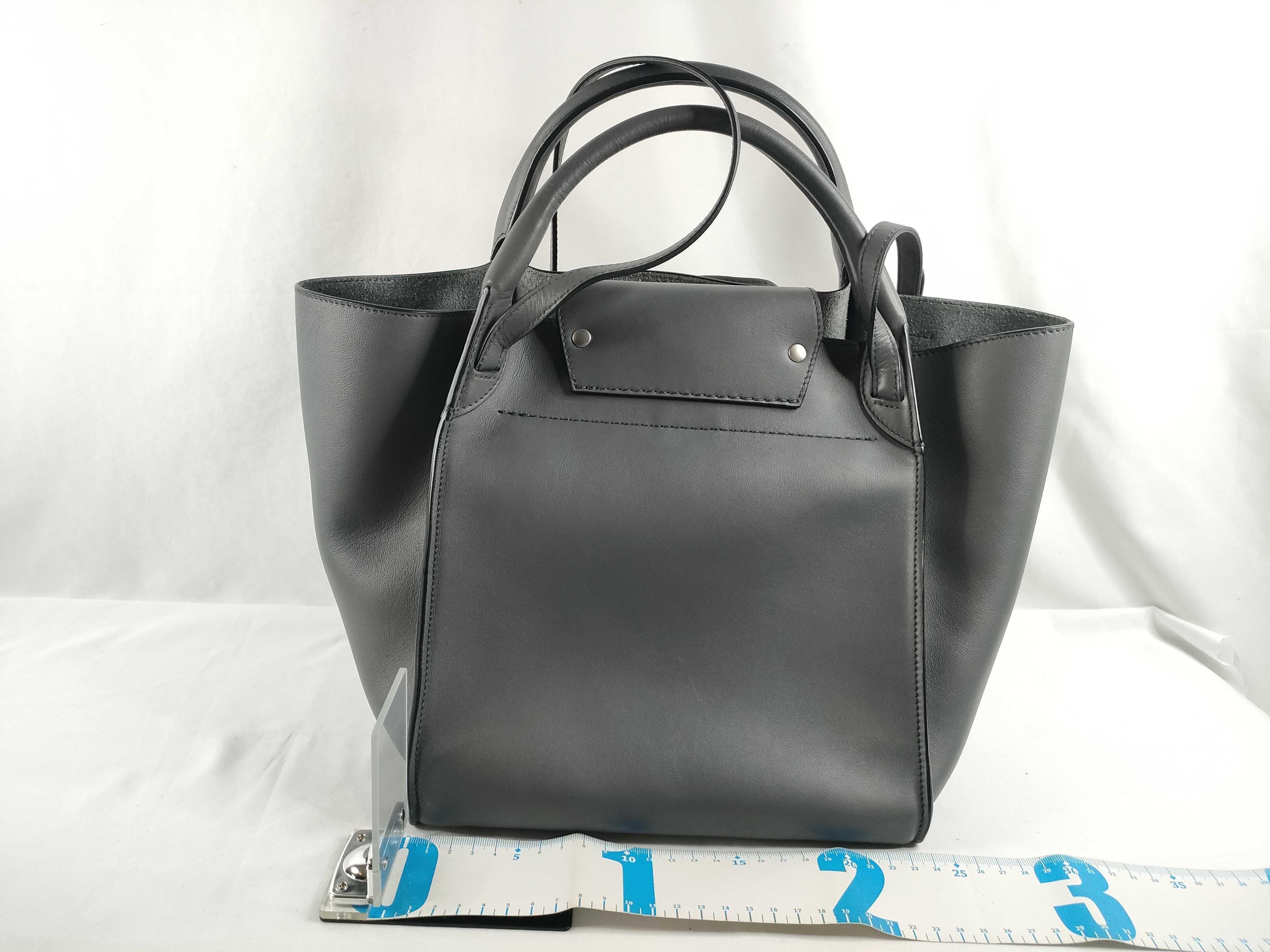 Big Bag Small 2WAY Shoulder Gray Tote Bag — view 2