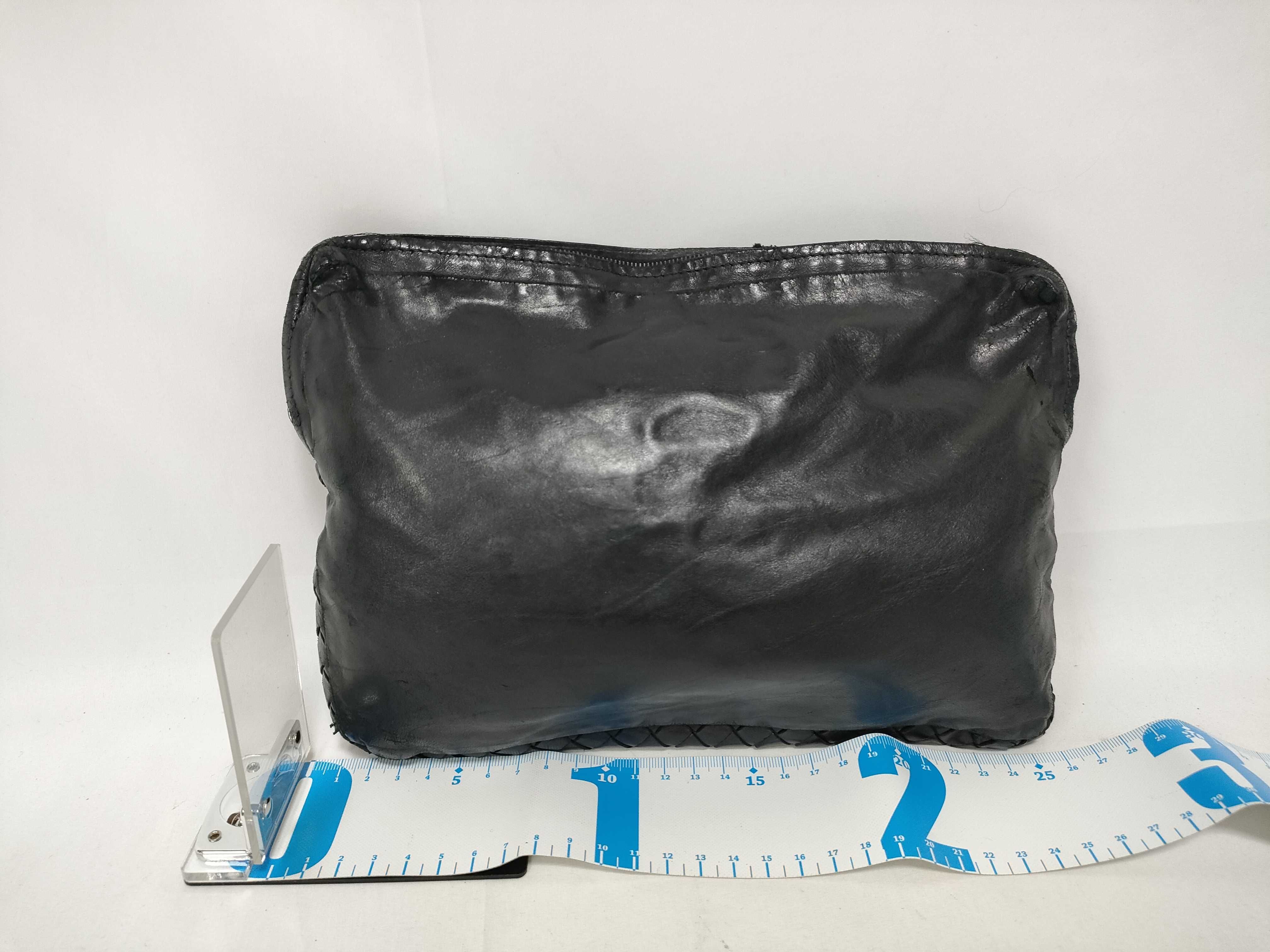 Clutch Bag, Second Bag, Handbag, Leather, Intrecciato, Black. — view 2