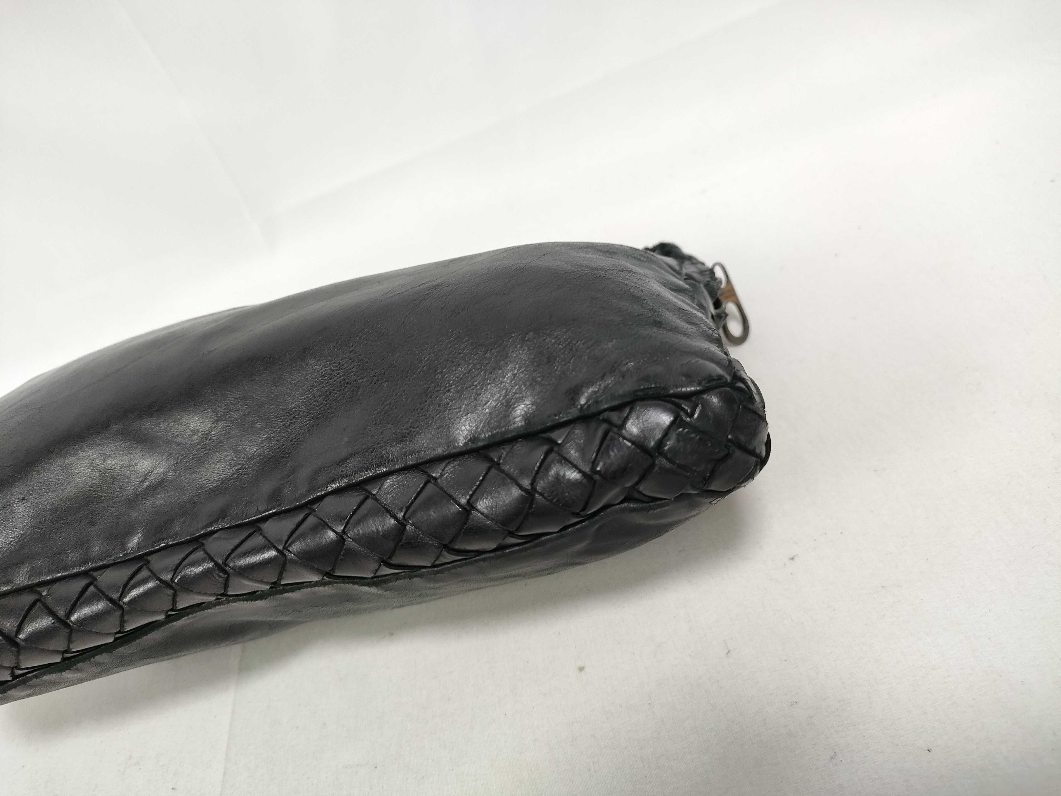 Clutch Bag, Second Bag, Handbag, Leather, Intrecciato, Black. — view 4