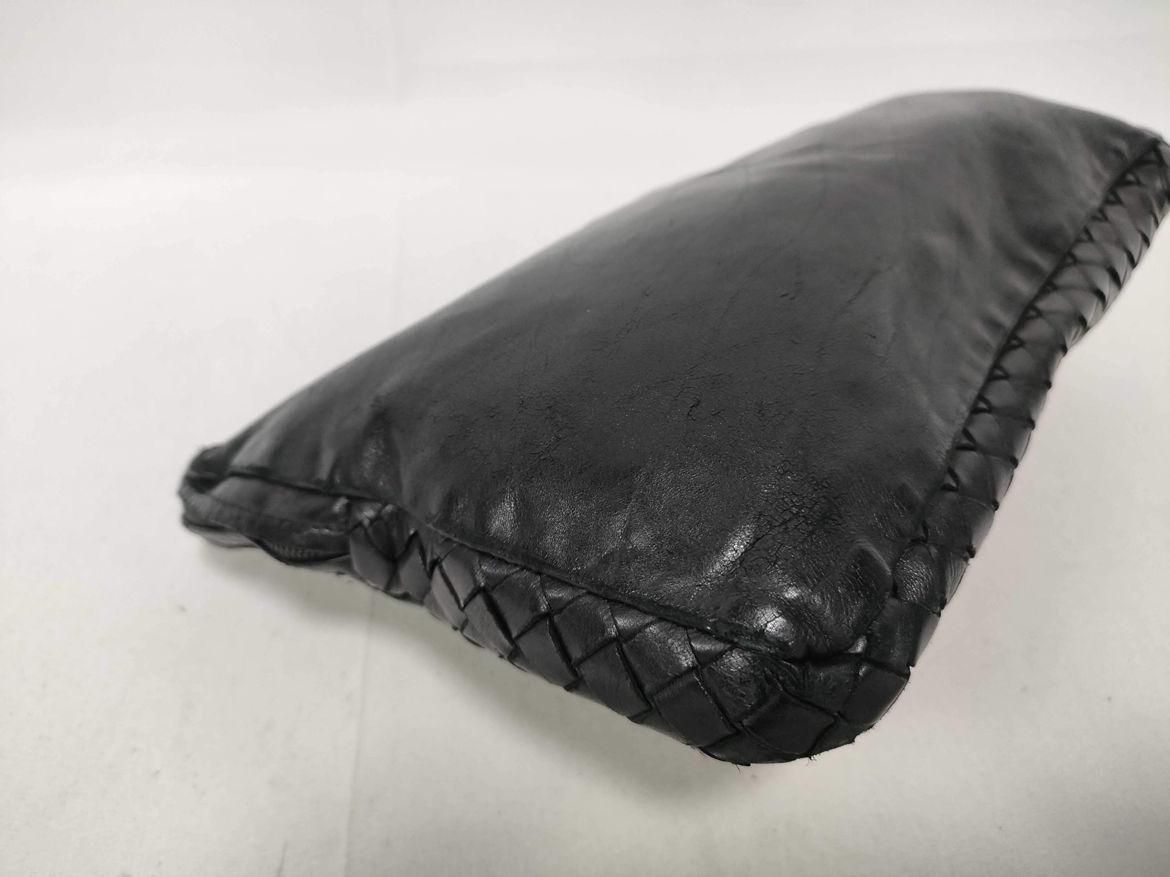 Clutch Bag, Second Bag, Handbag, Leather, Intrecciato, Black. — view 5