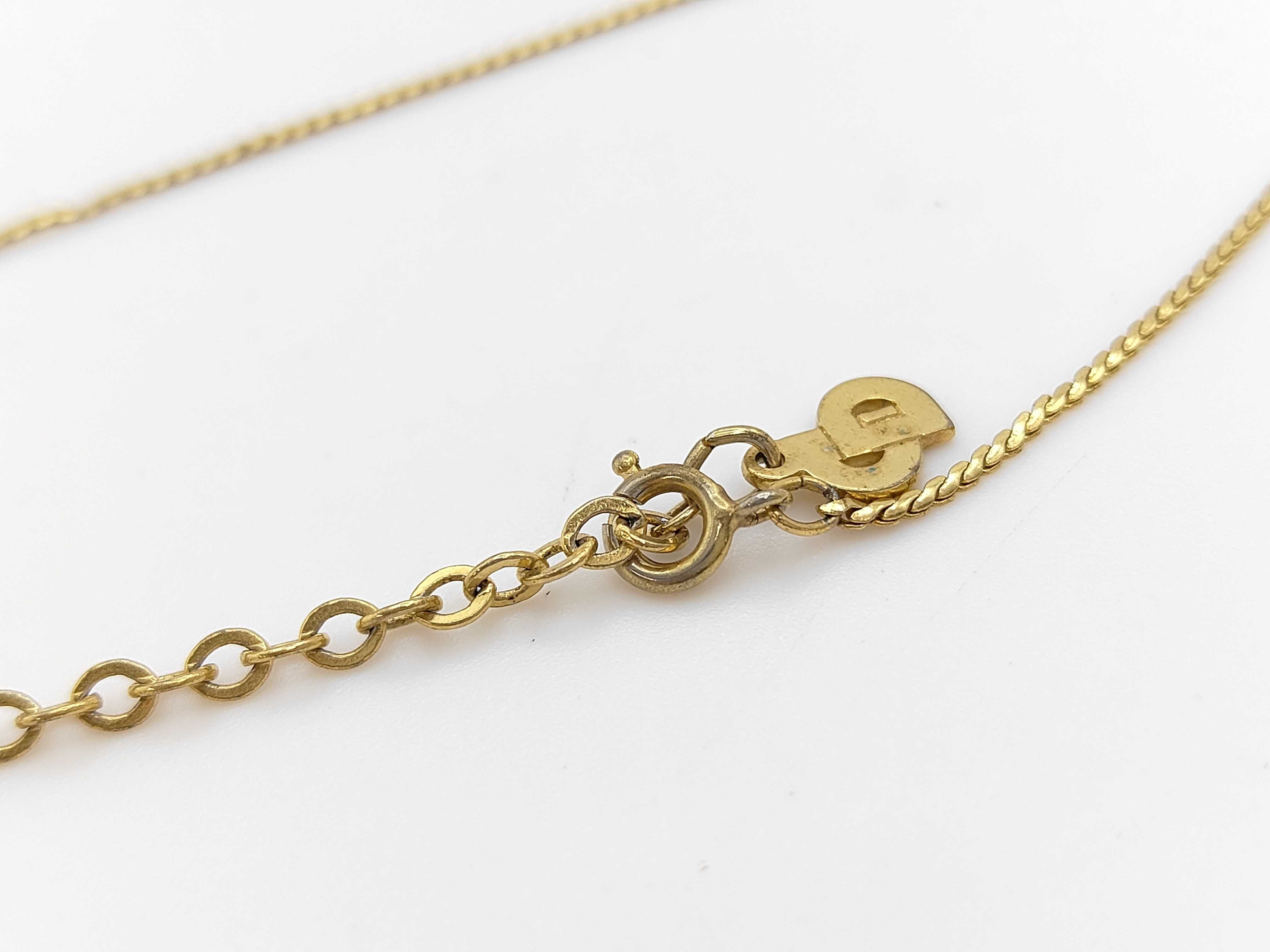necklace — view 4