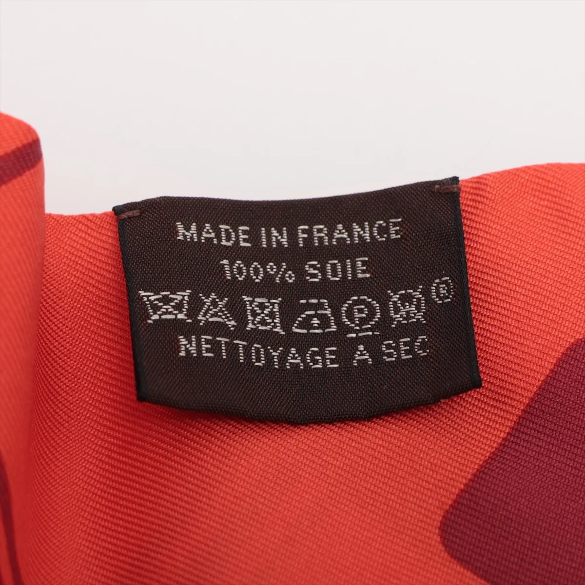Twilly Les Coupes Tattoo Coupe Tatouage Scarf Silk Orange Thread Fuzz Thread — view 4
