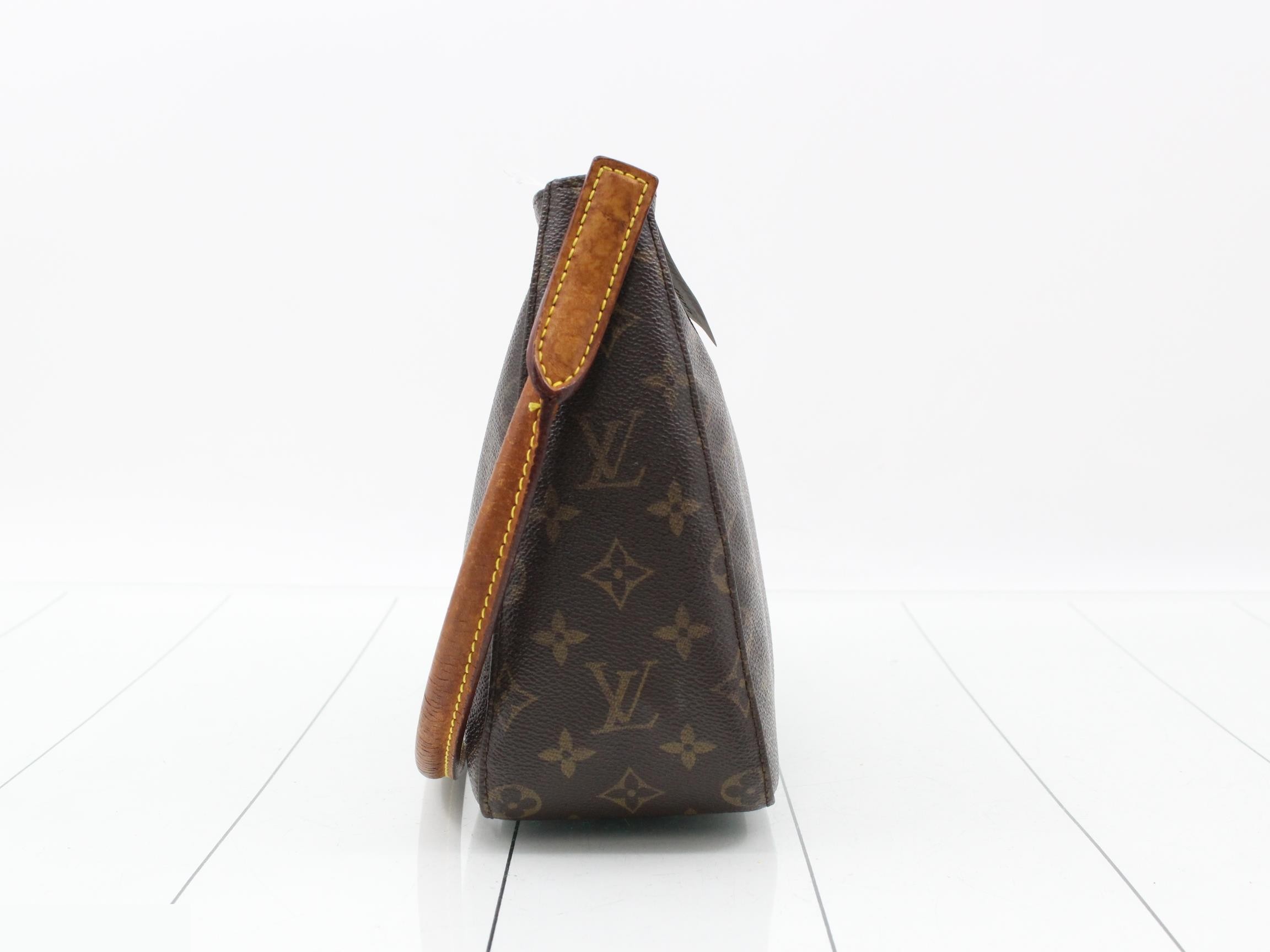 Monogram Looping MM Shoulder Bag — view 4