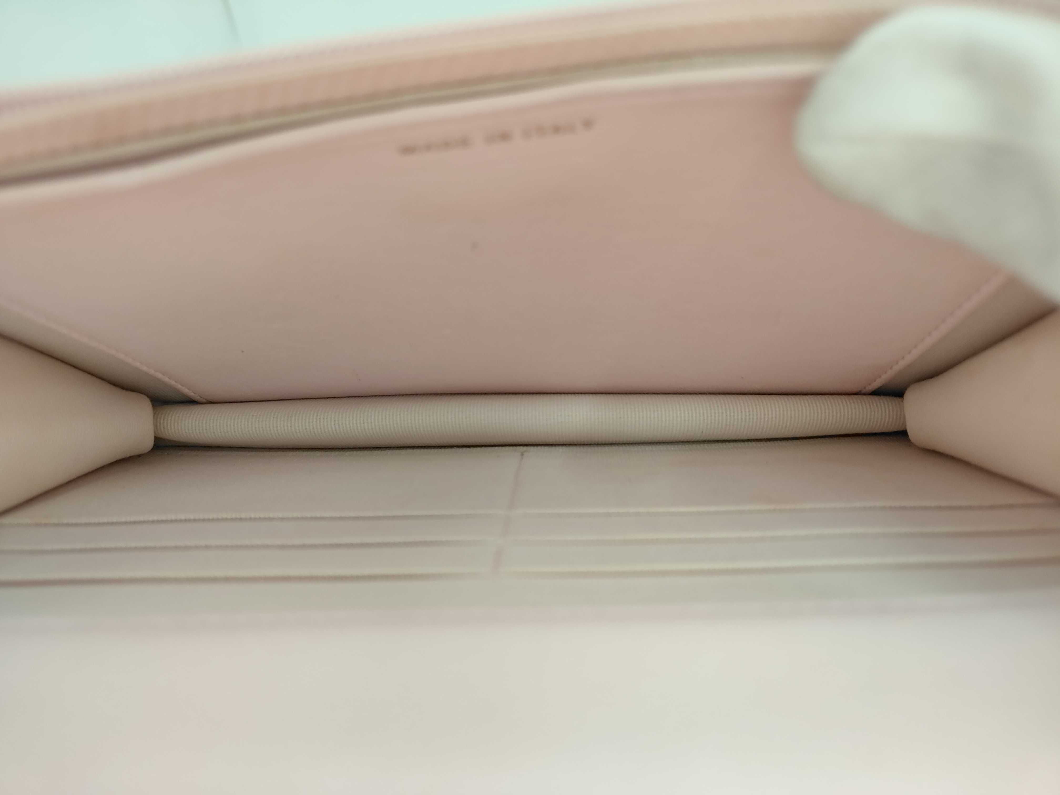 WOC Chain Shoulder Bag — view 8