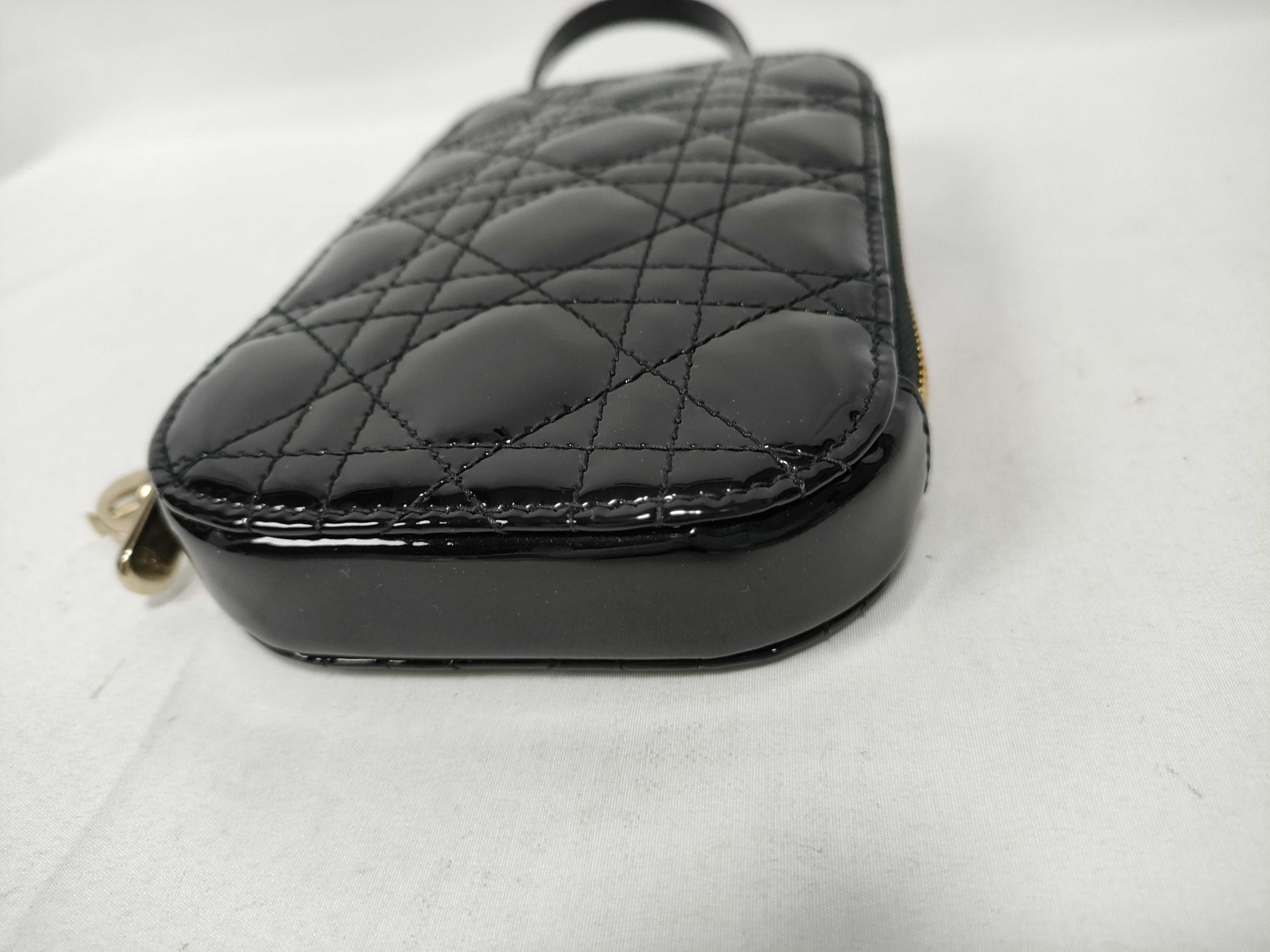 Cannage Phone Holder Patent Leather 2-Way Shoulder Bag Black Handbag — view 4