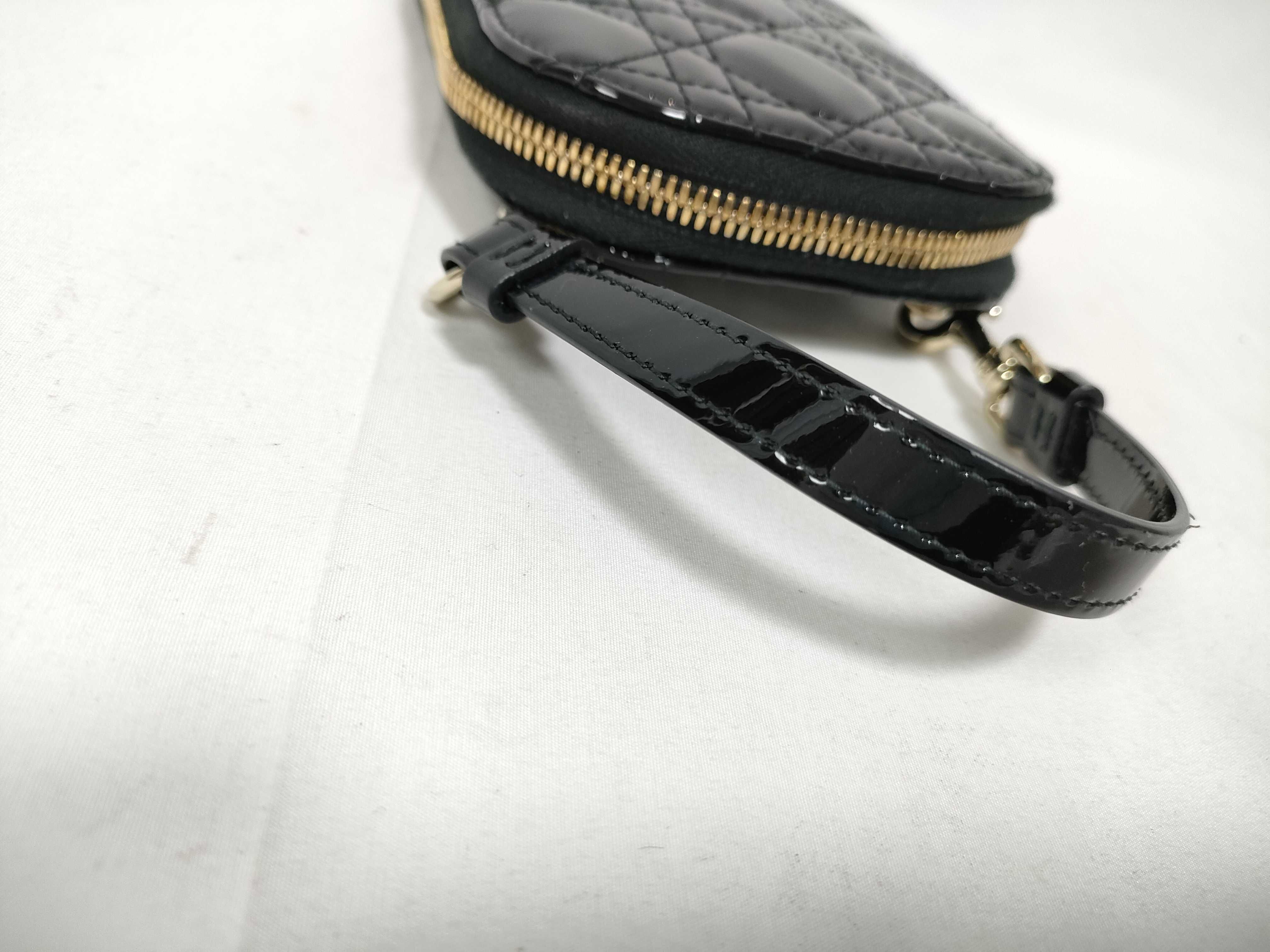 Cannage Phone Holder Patent Leather 2-Way Shoulder Bag Black Handbag — view 8