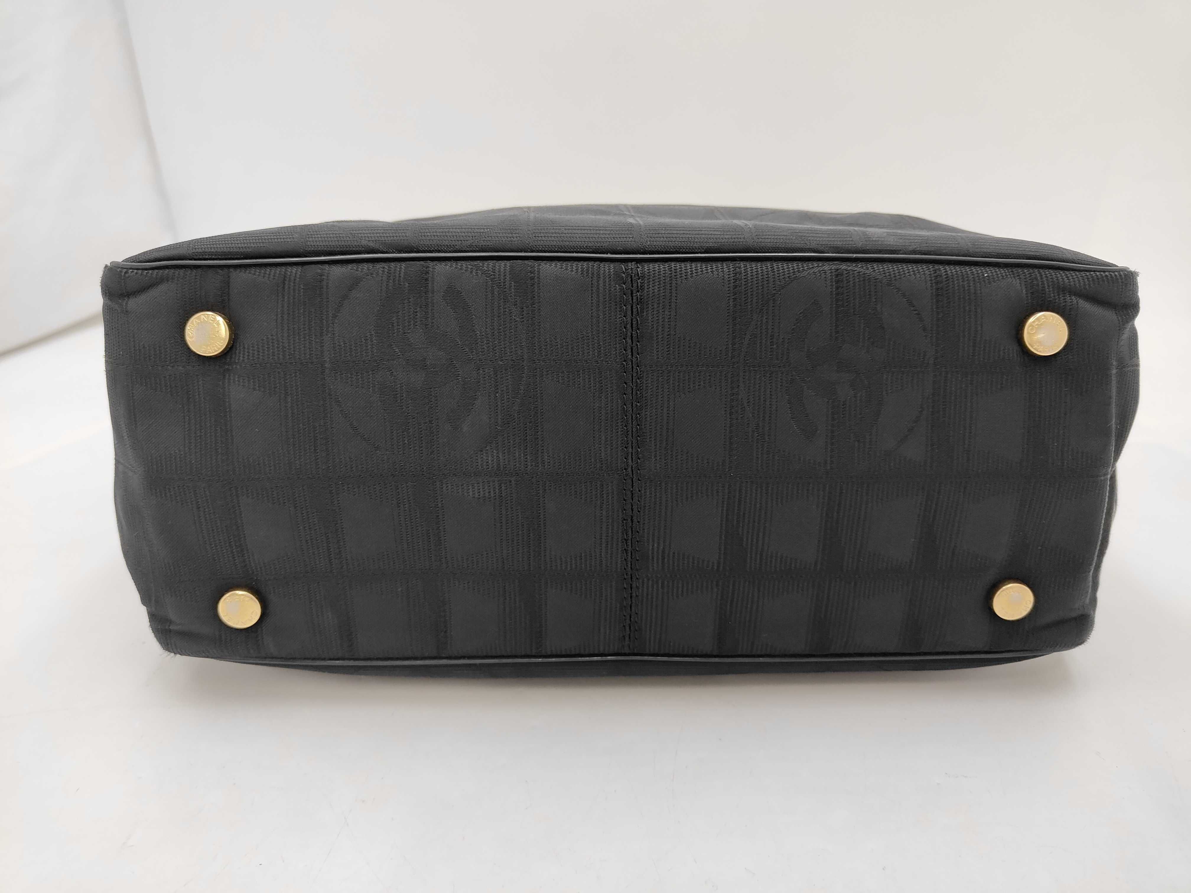 New Travel Handbag — view 7