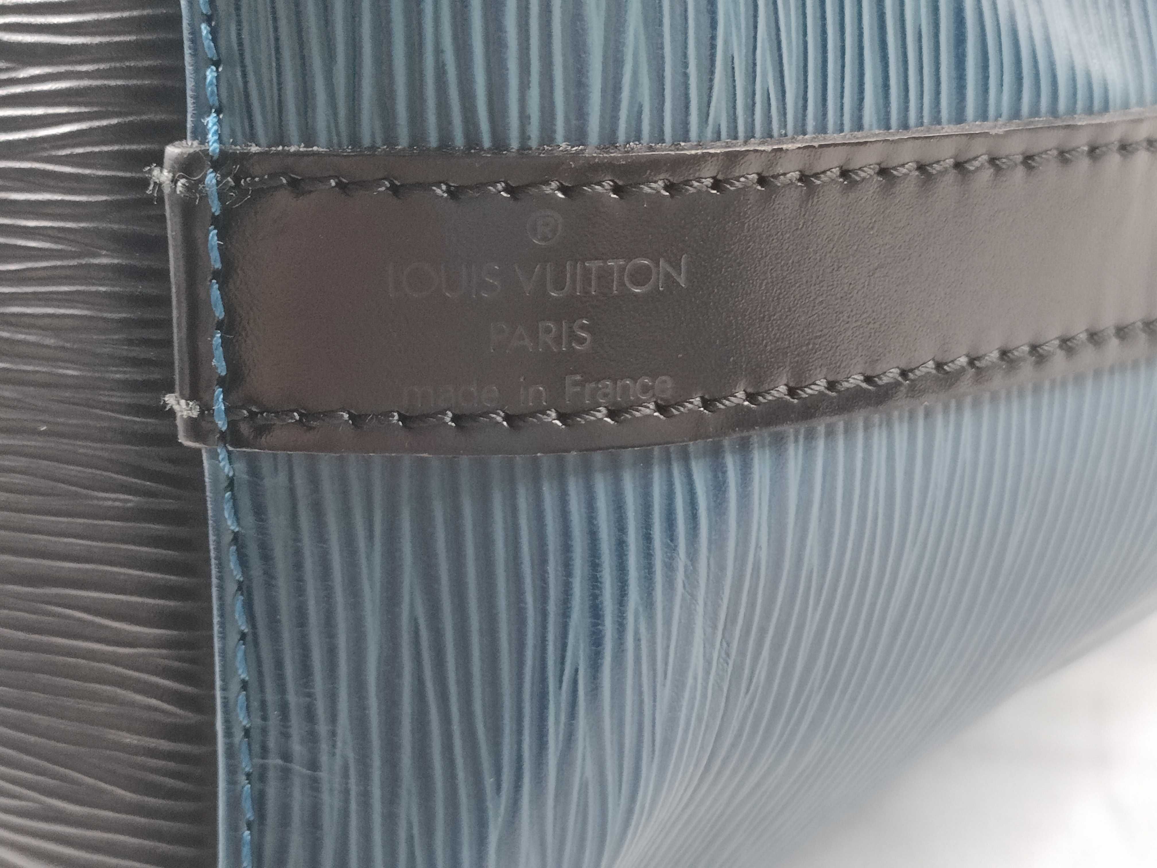 Epi Leather Petit Noé Shoulder Bag — view 6