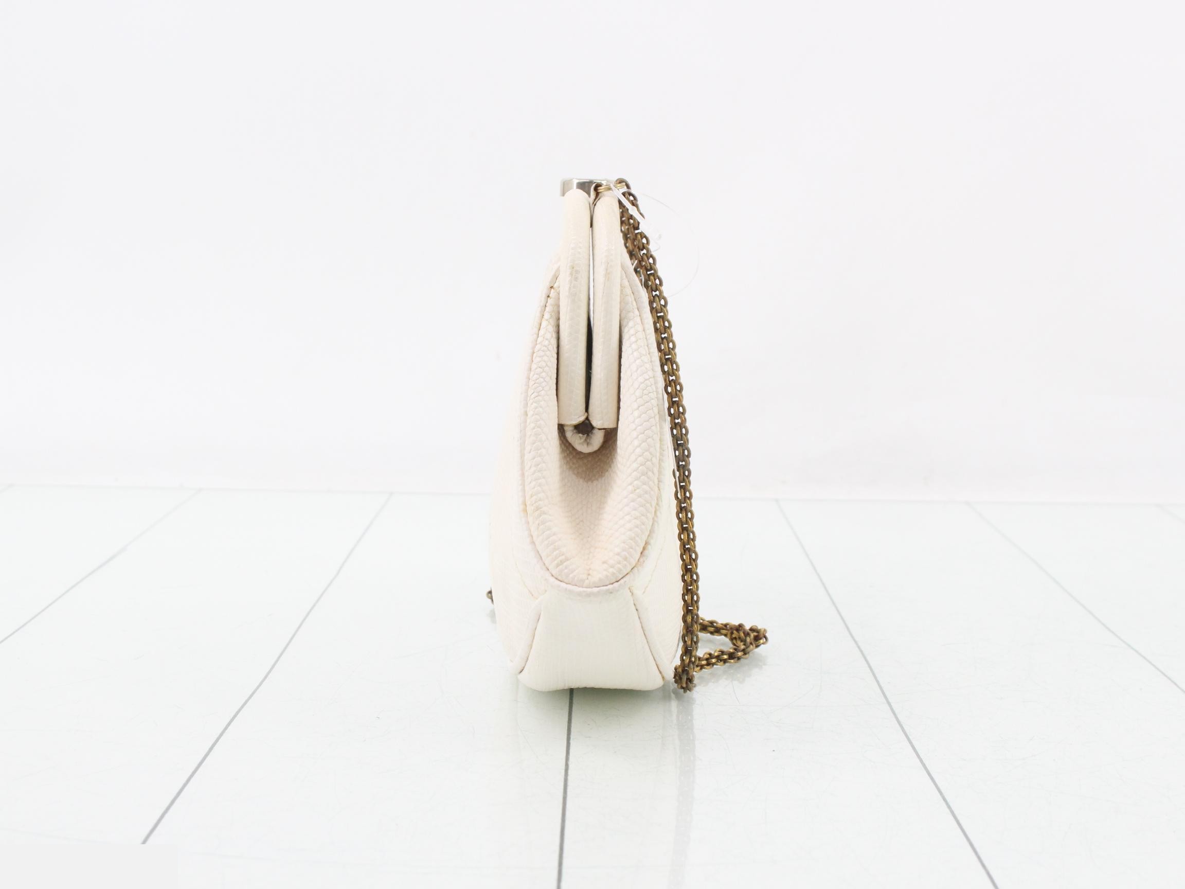 Lizard leather coin purse with Coco Mark and chain — view 4
