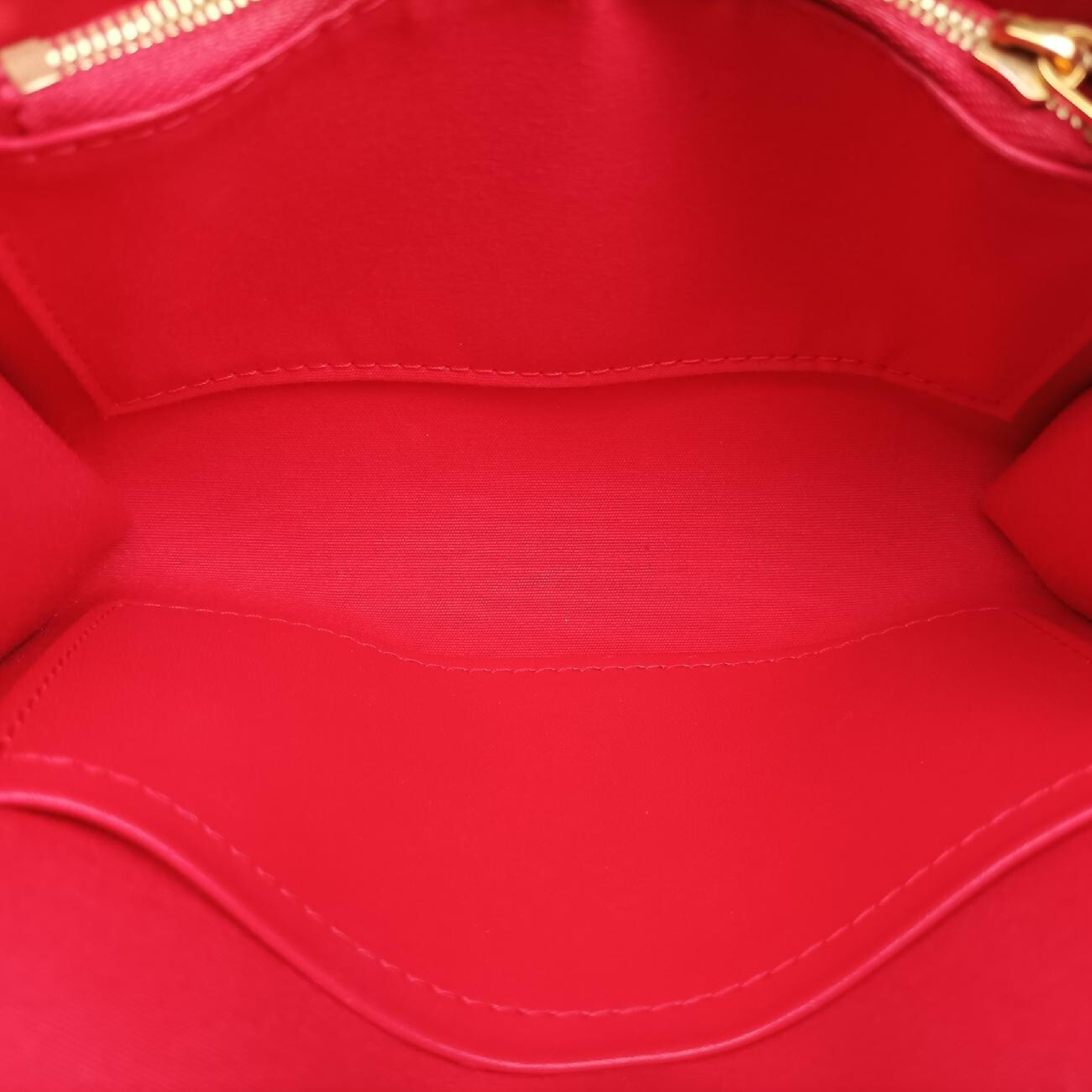 Louise PM Cerise Vernis M64550 IC Chip Shoulder Bag — view 6