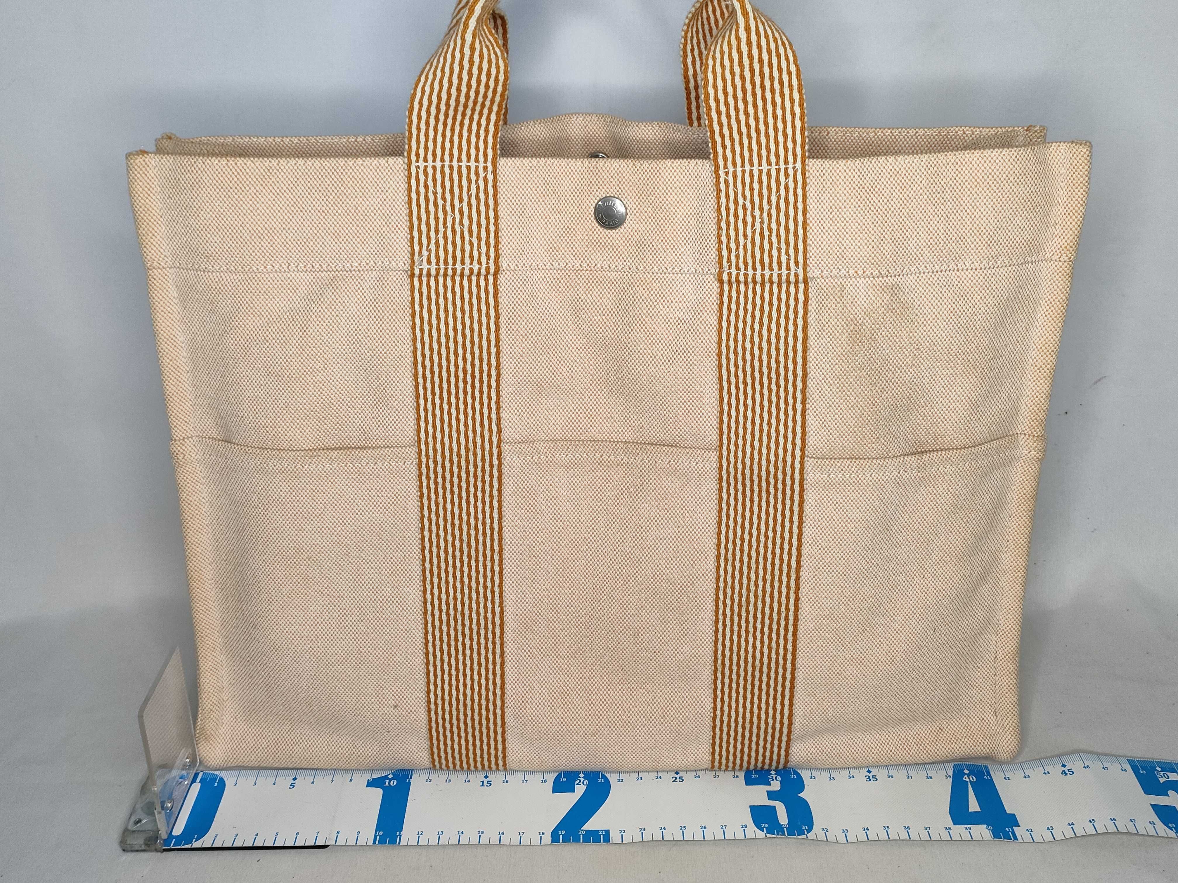 Handbag / Canvas Handbag — view 2