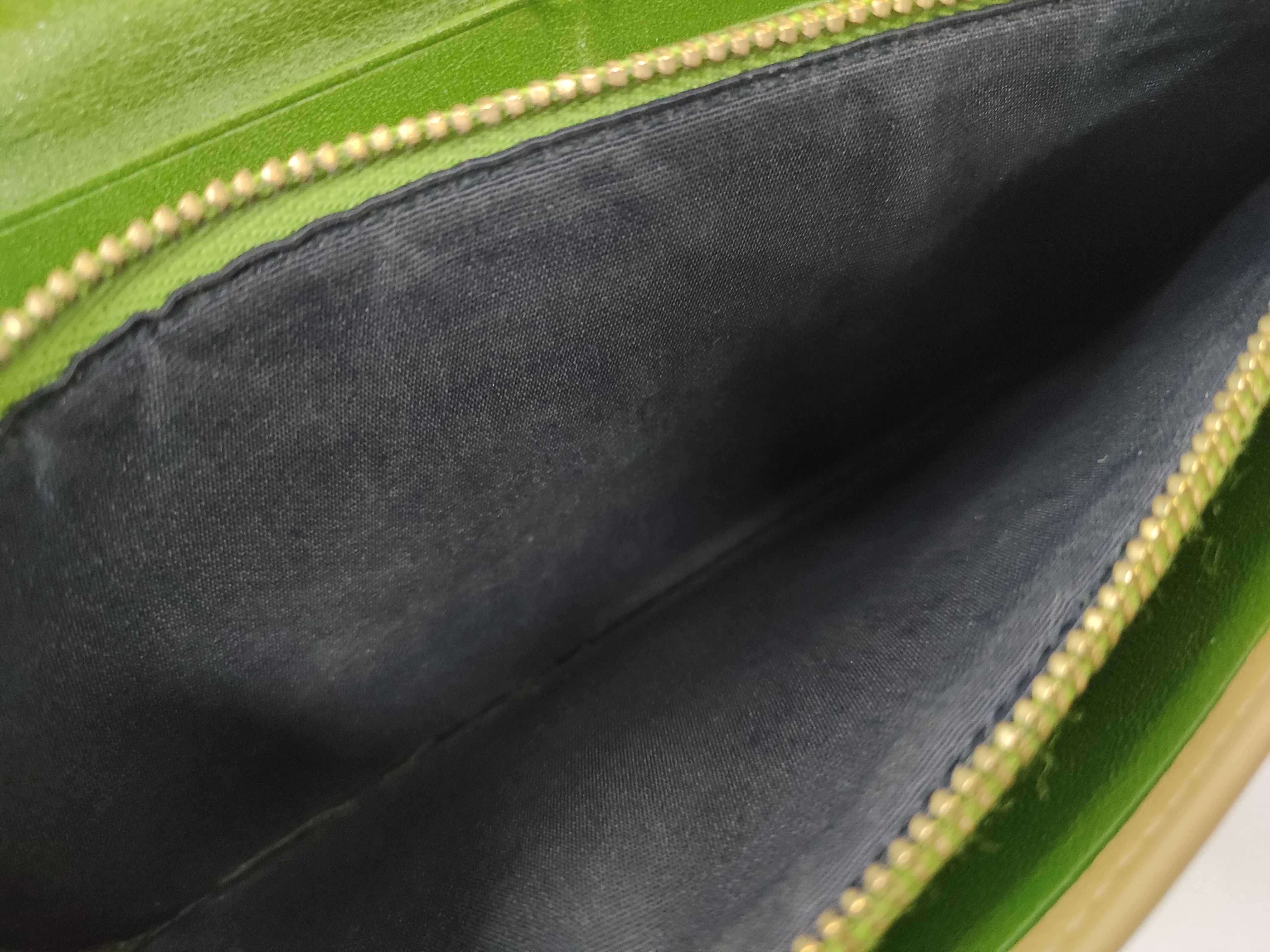 long wallet, beige x green. — view 10