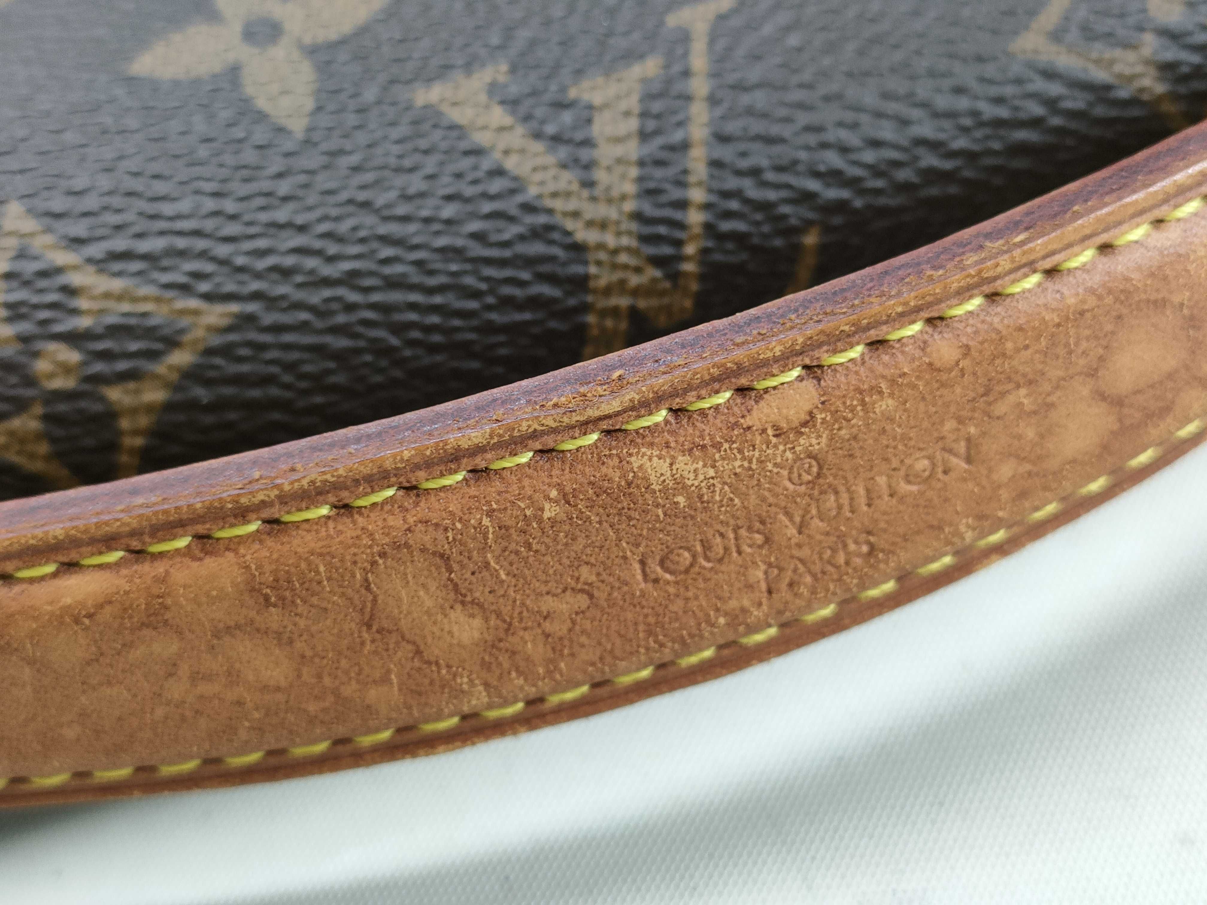 Monogram Louis Vuitton Pochette Métis Shoulder Bag — view 7