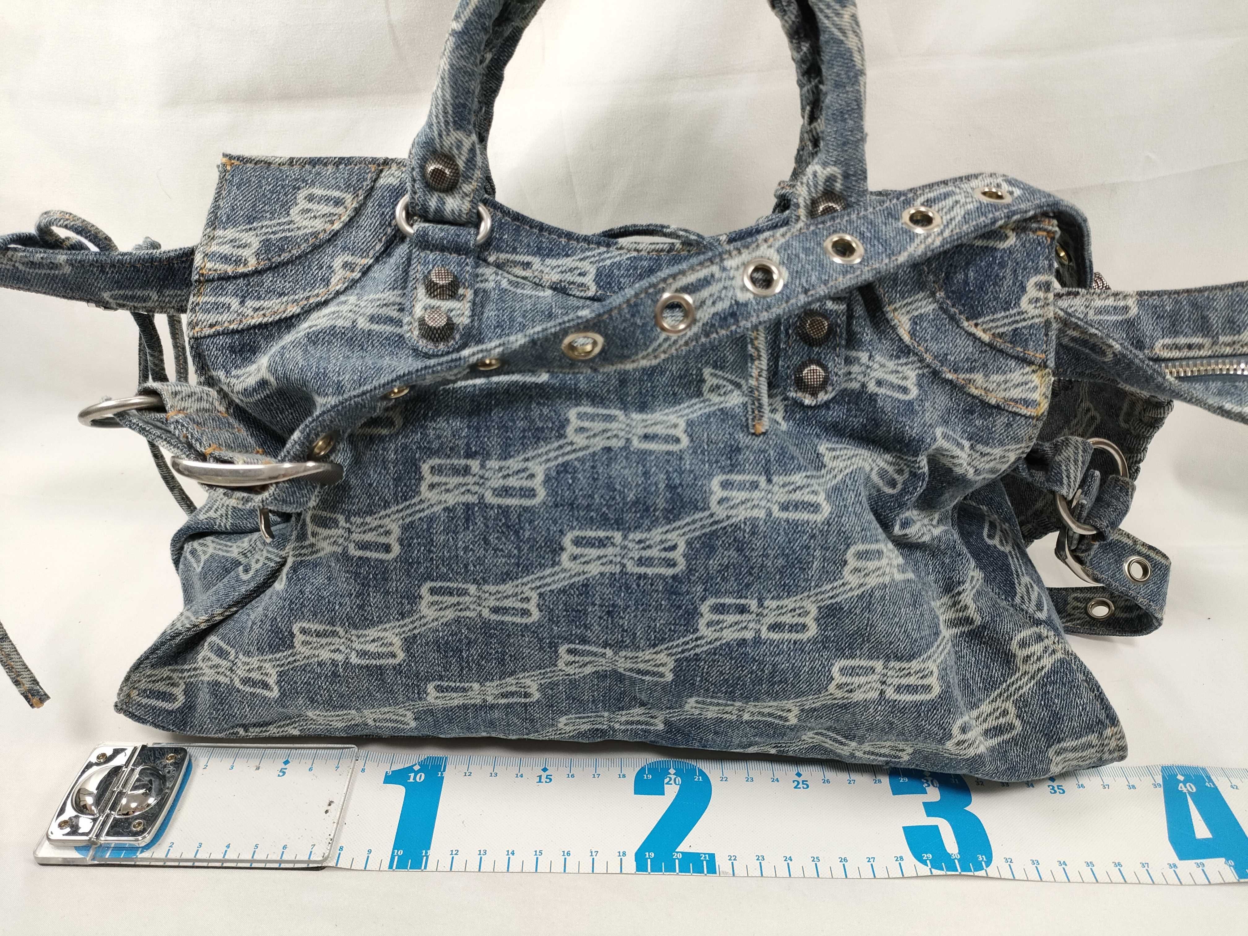 Neo Cagol City Denim 2-Way Handbag Blue Graffiti Handbag — view 2