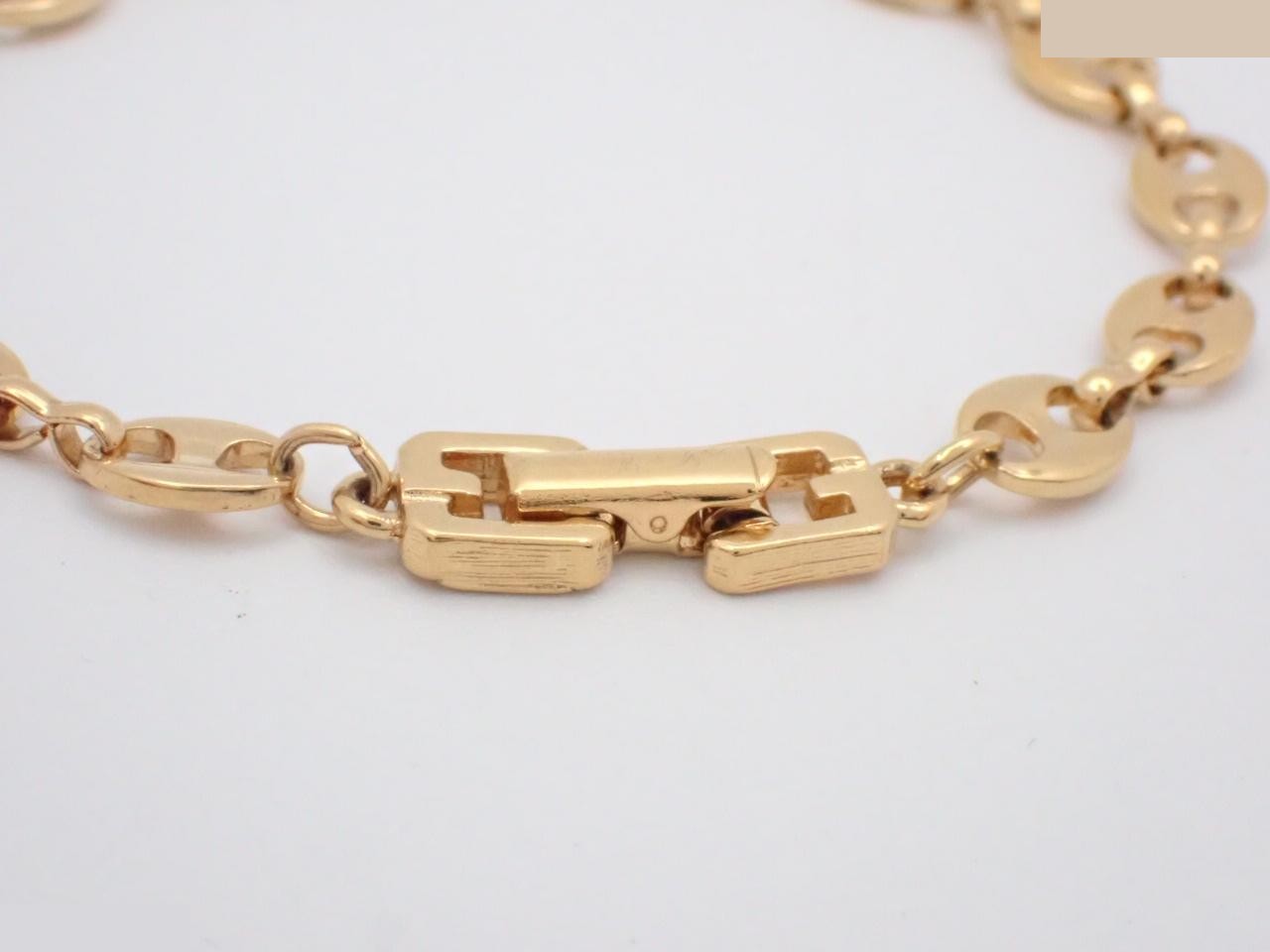 Other lines: Precious metal bracelets and bangles (metal), wrist circumference approximately 18 cm. — view 3