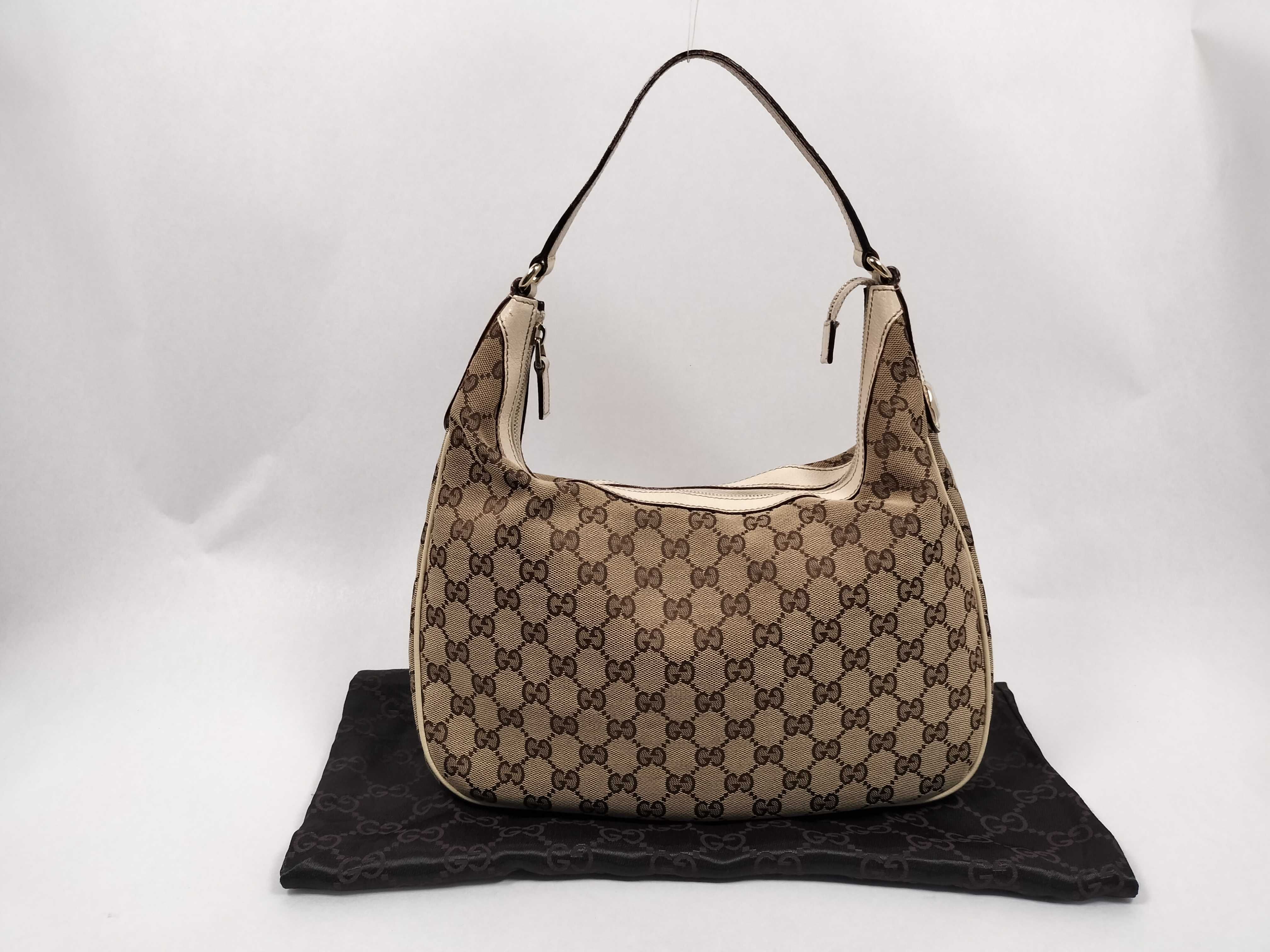 GG Canvas Gucci Handbag Shoulder Bag