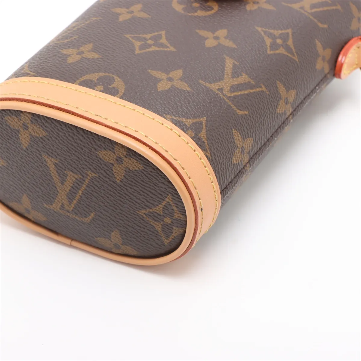 Monogram Fold Me Pouch M80874 Brown (RFID detected) — view 3
