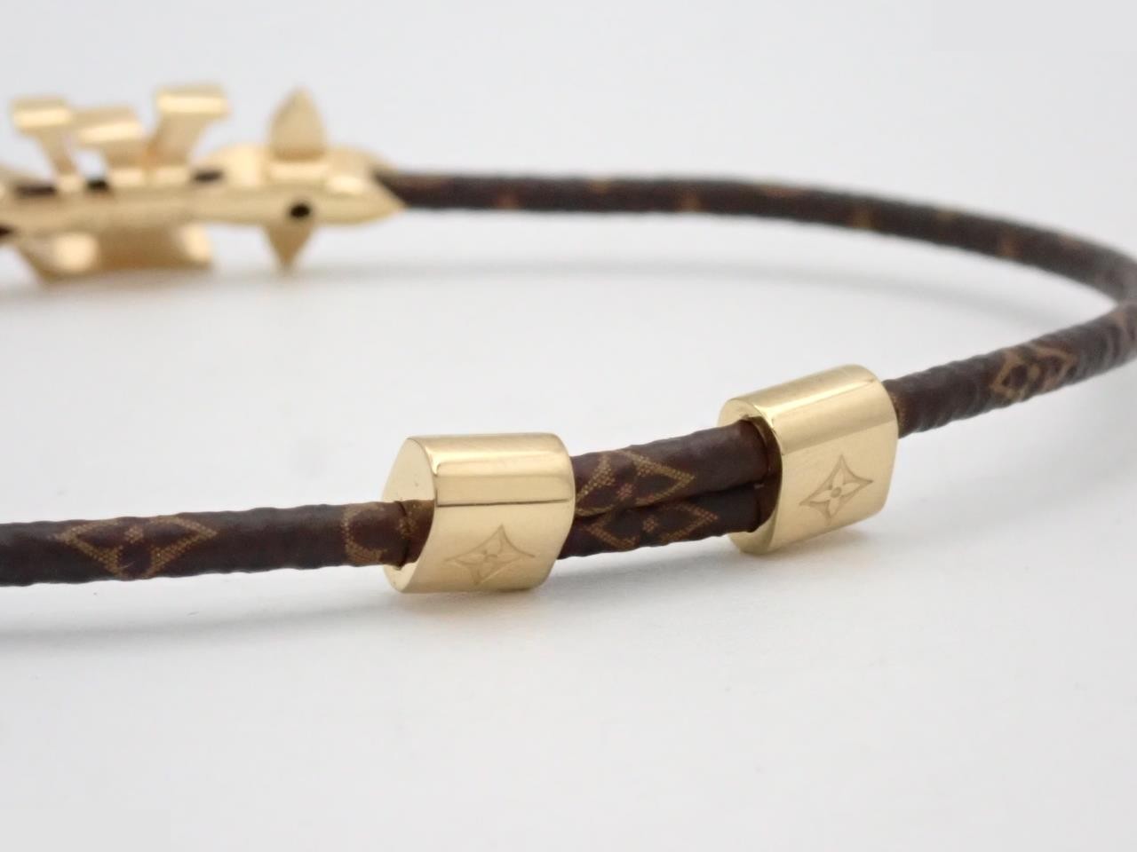 Iconic, wrist circumference approximately 24 cm — view 3
